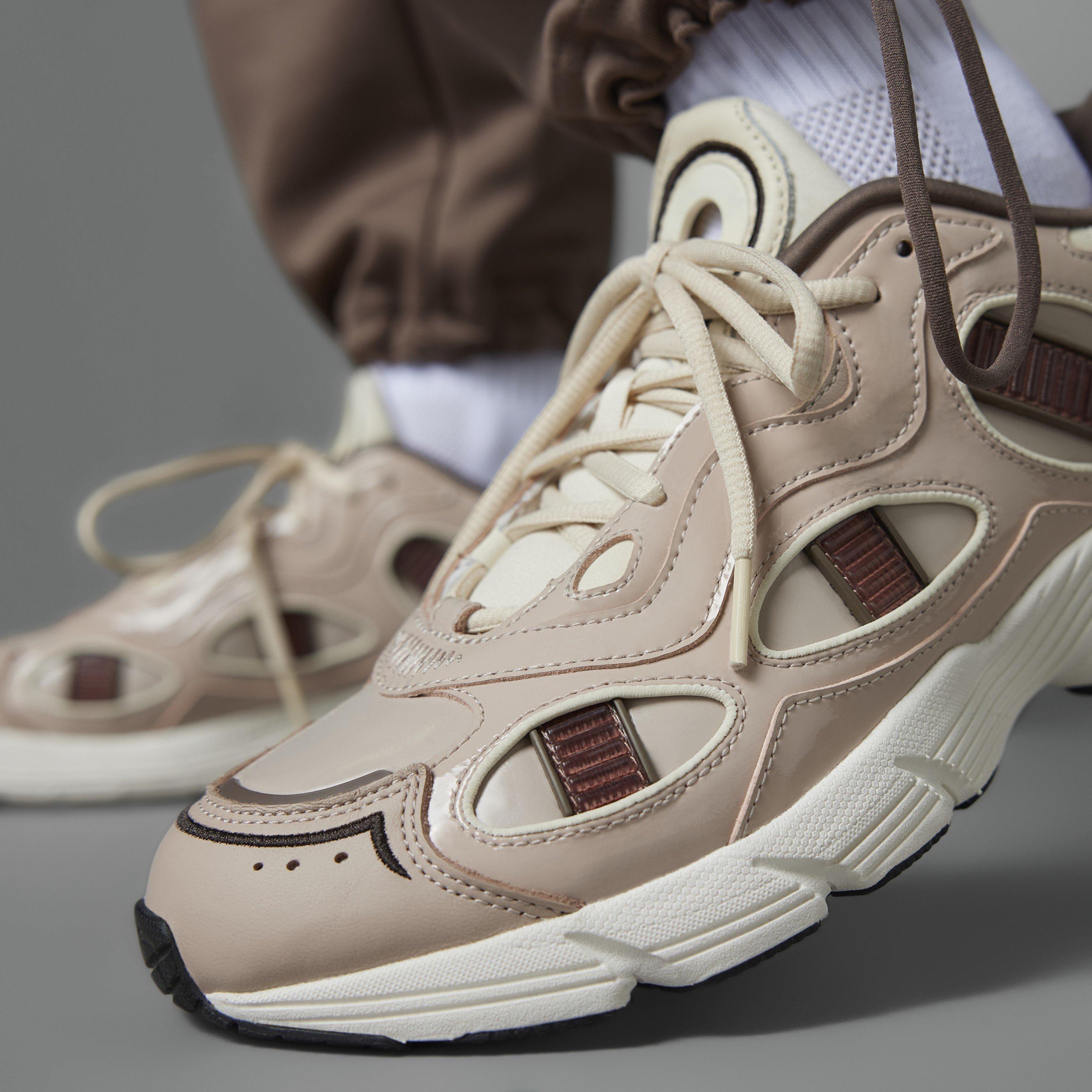 Wontau/Clastr - adidas Originals - Women's Nizza Platform Canvas Trainers - 14