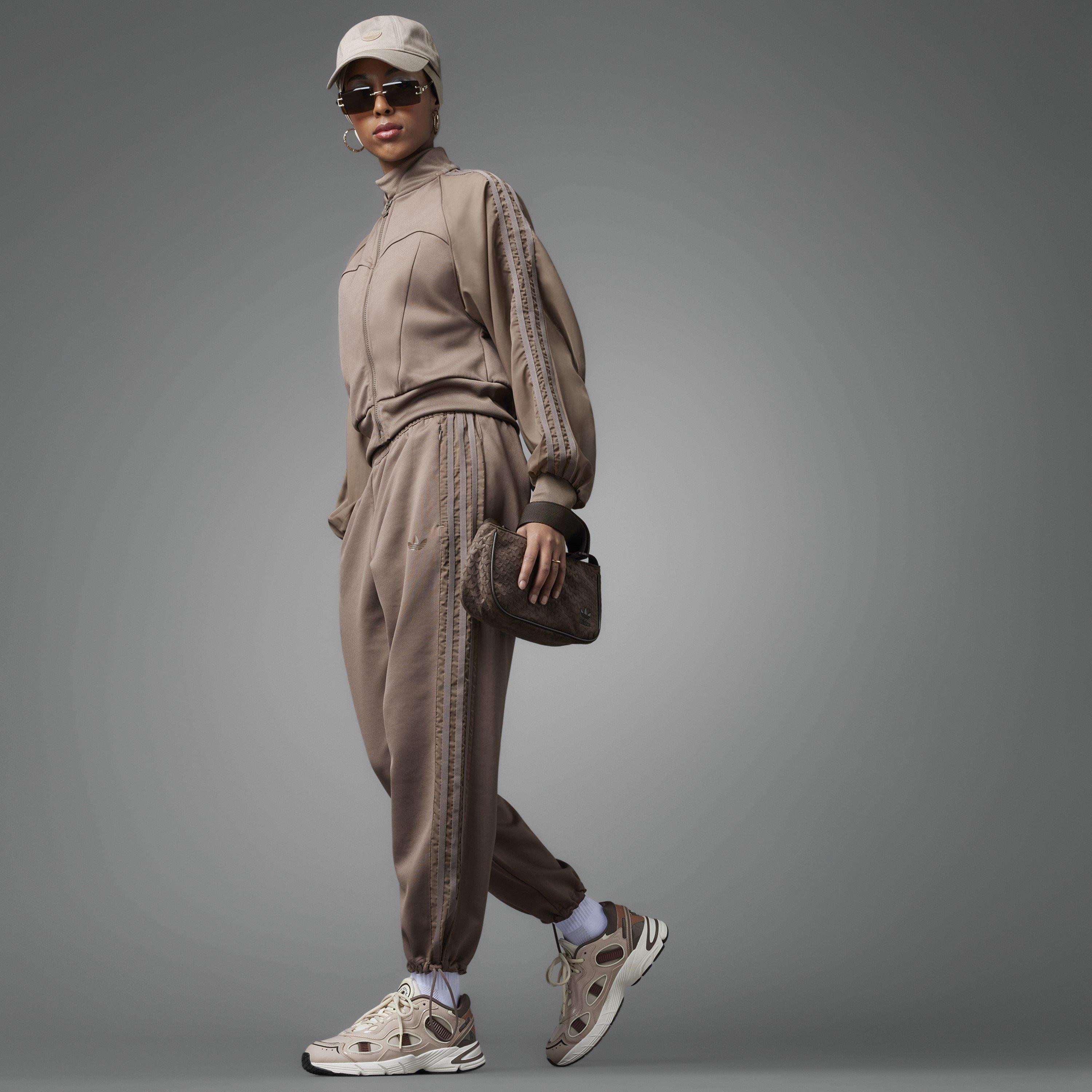 Wontau/Clastr - adidas Originals - Women's Nizza Platform Canvas Trainers - 7