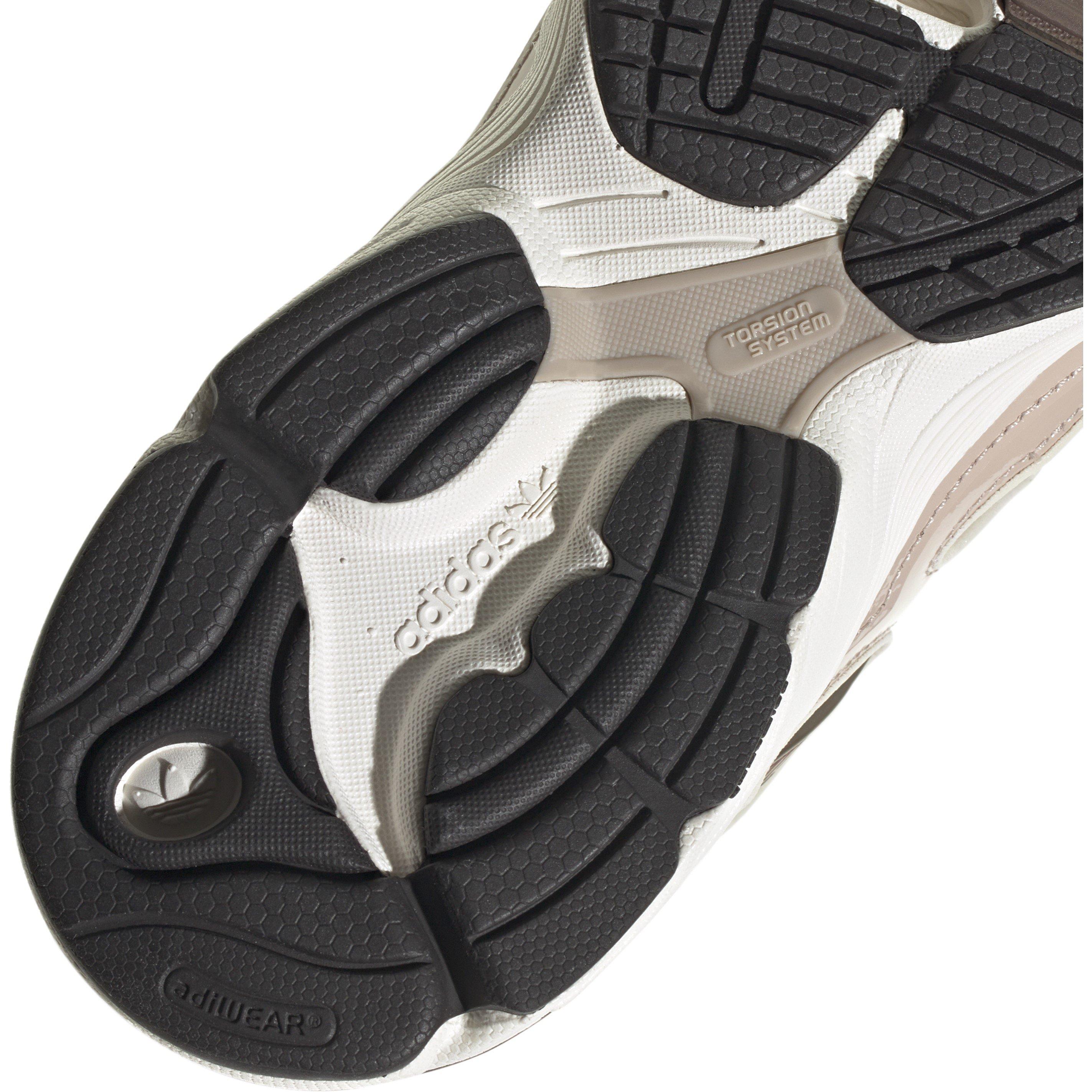 Wontau/Clastr - adidas Originals - Women's Nizza Platform Canvas Trainers - 9