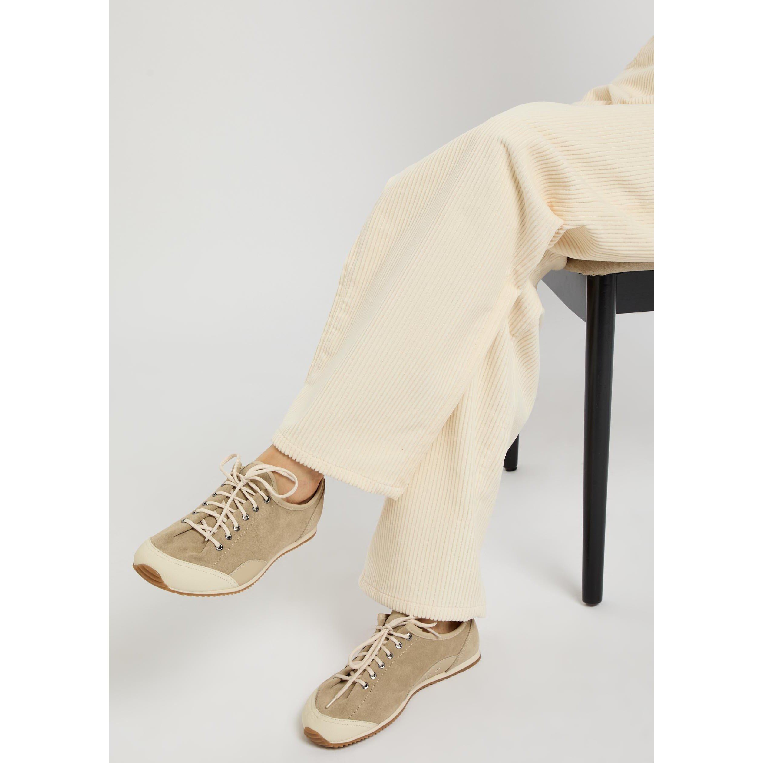 BEIGE - Lemaire - Women's Gummy Grip Suede Low-Top Trainers - 3