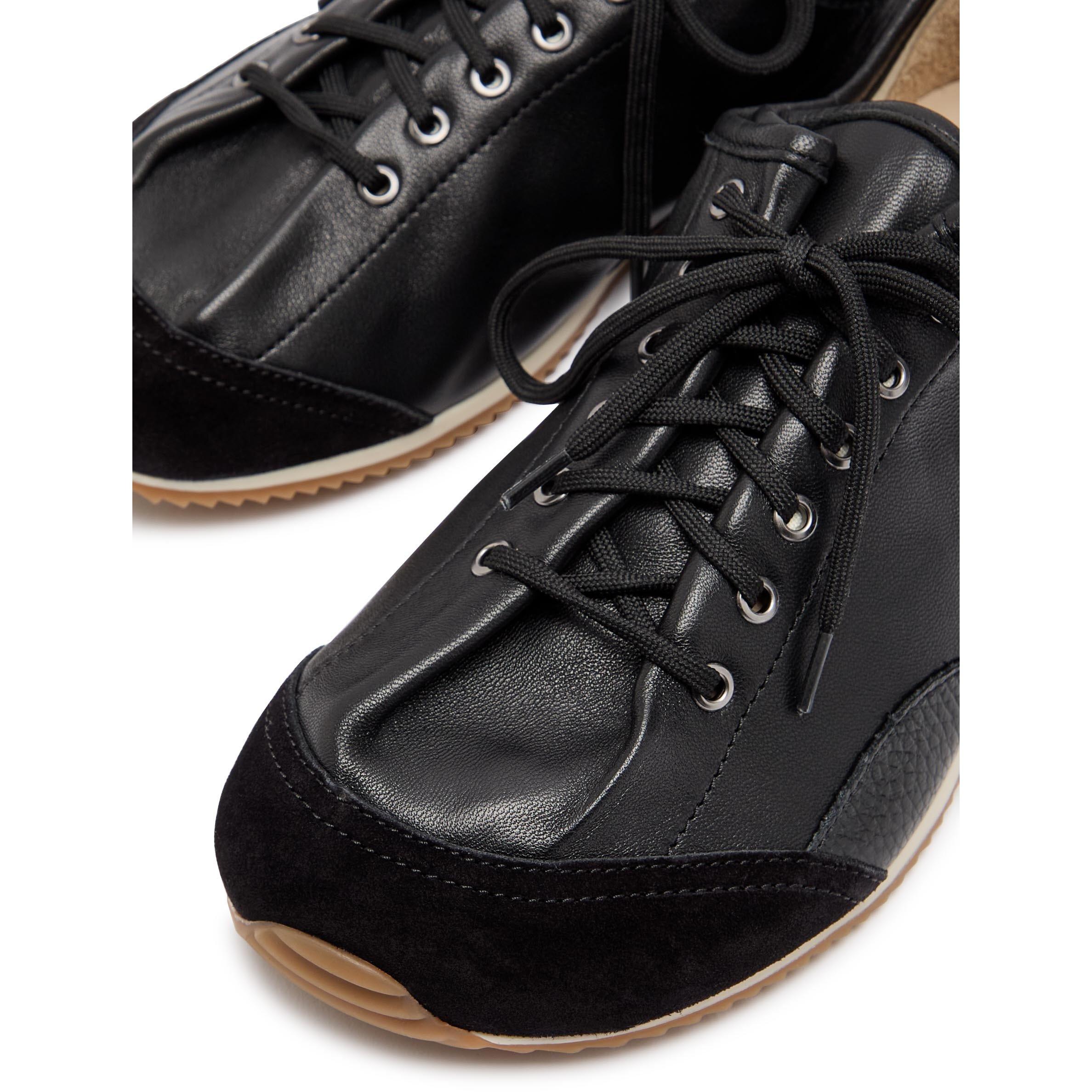 BLACK - Lemaire - Women's Gummy Grip Leather Low-Top Trainers - 5