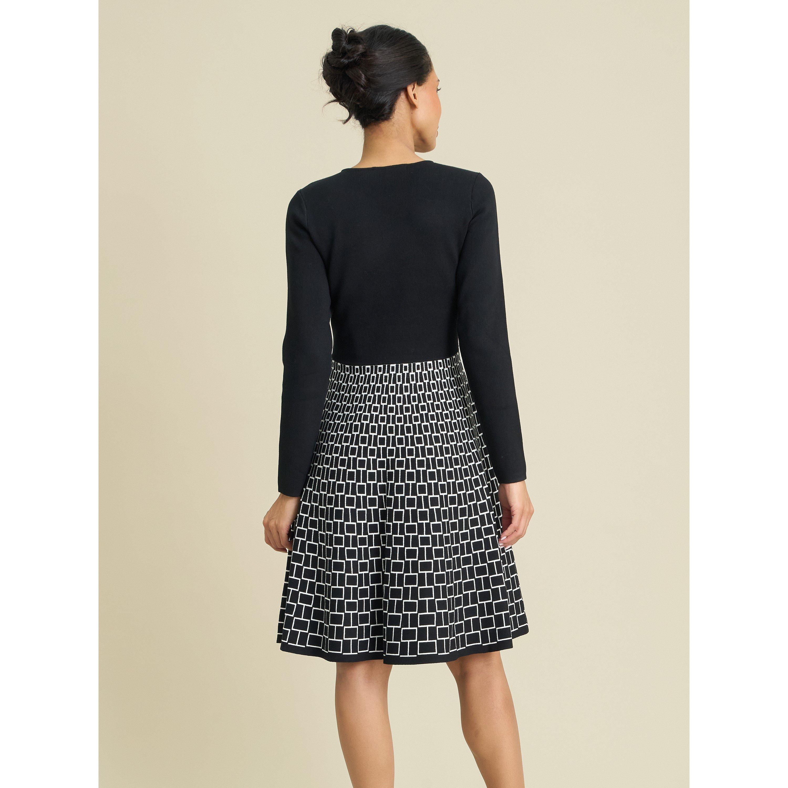 Black / White - Gina Bacconi - Aidee Geometric Print Knit Dress - 2
