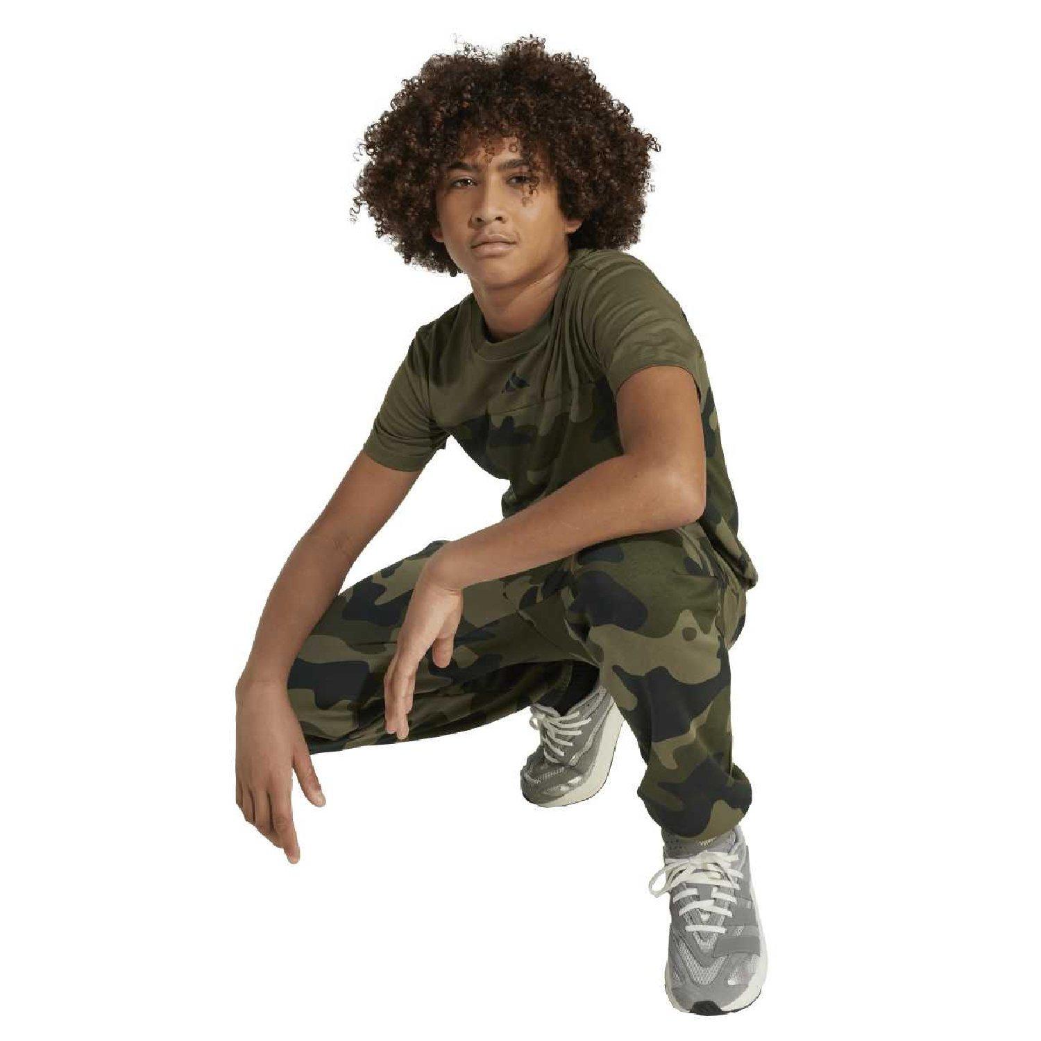 olive strata - estrato de oliva - adidas - adidas Seasonal Essentials Camo Cotton T- Shirt - 6