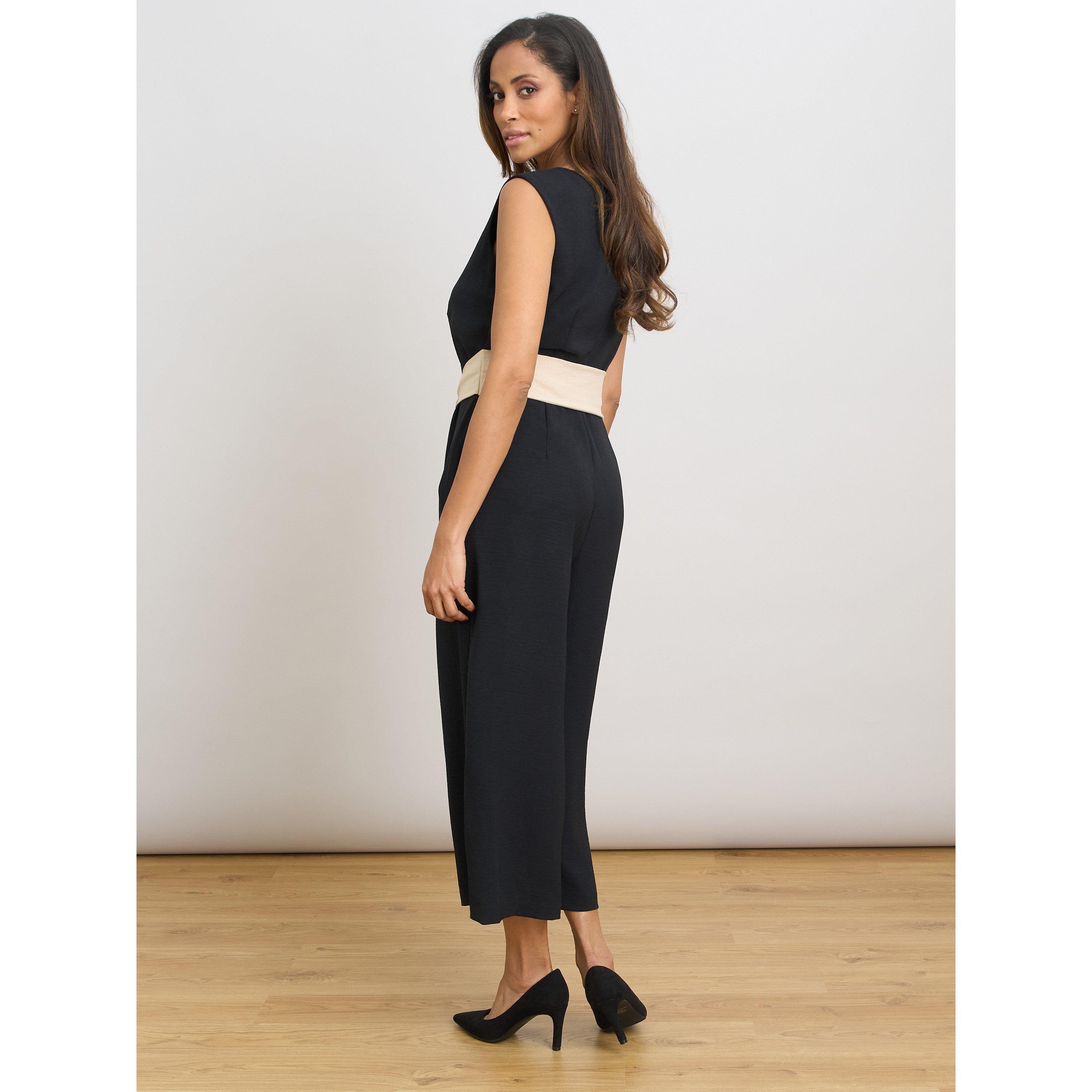 Black - Gina Bacconi - Codie Sleeveless V-Neck Jumpsuit - 7