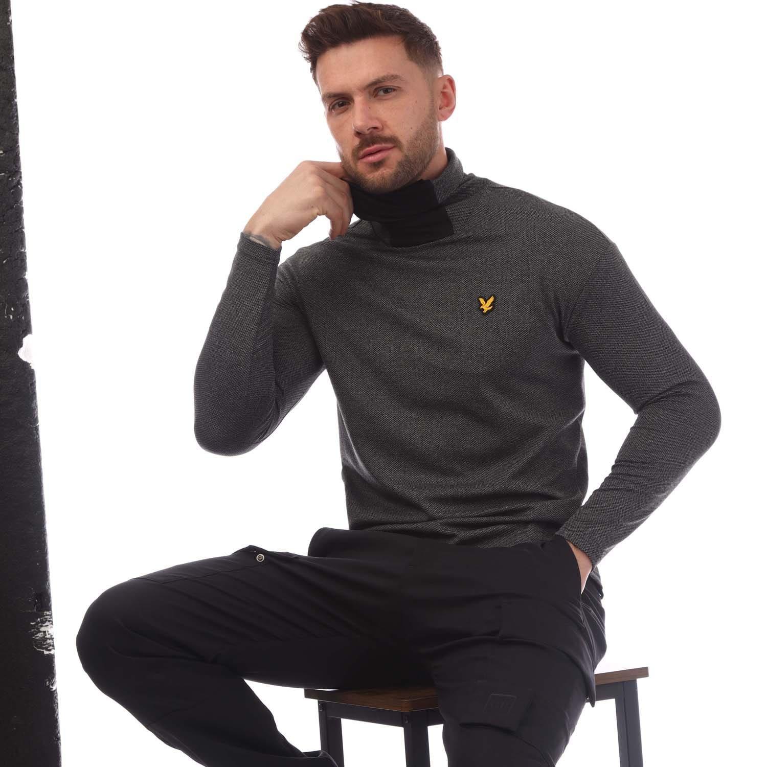 Black - Lyle and Scott - Summer Snood Midlayer - 4