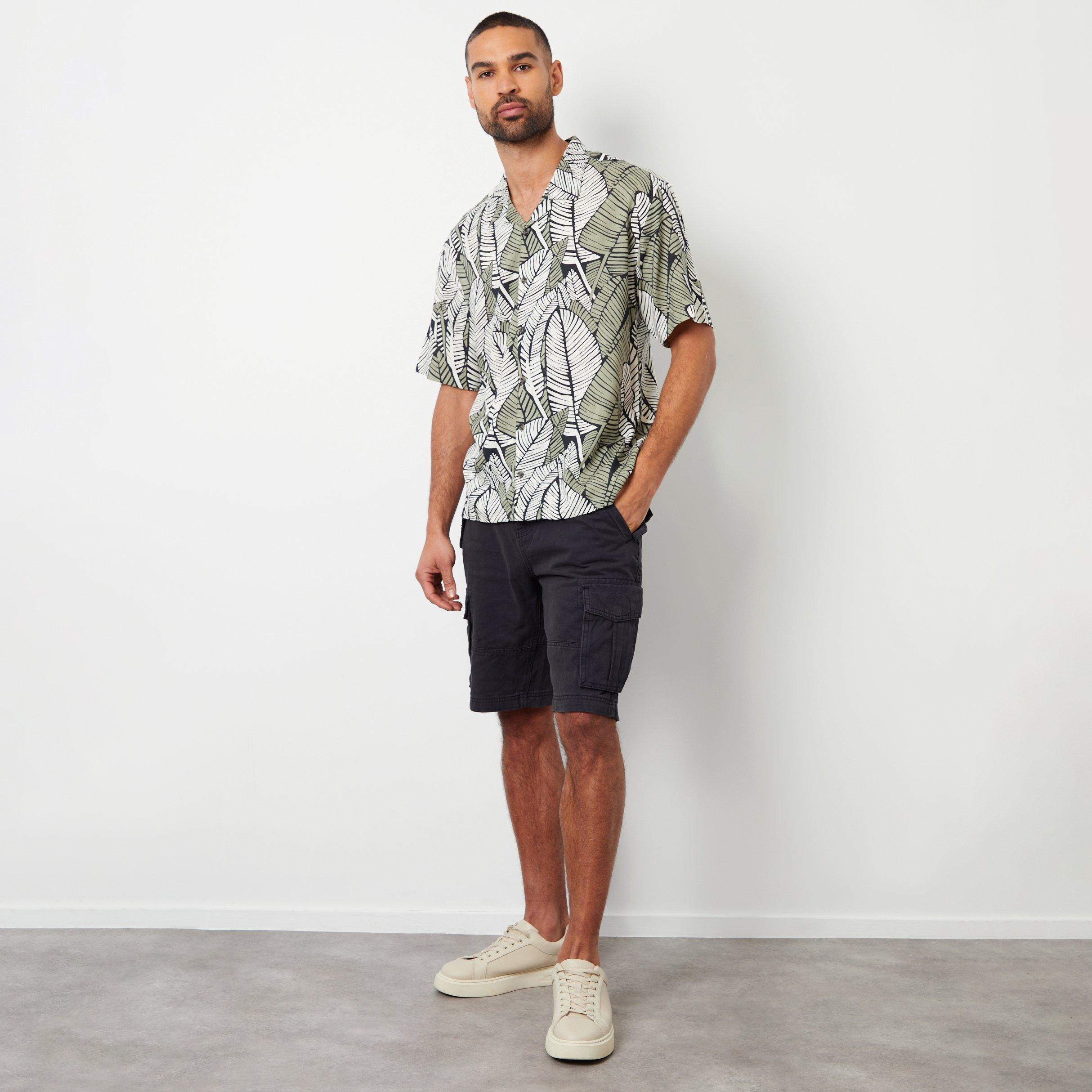 Black - Threadbare - Leaf Print Revere Collar Short Sleeve Shirt - 3