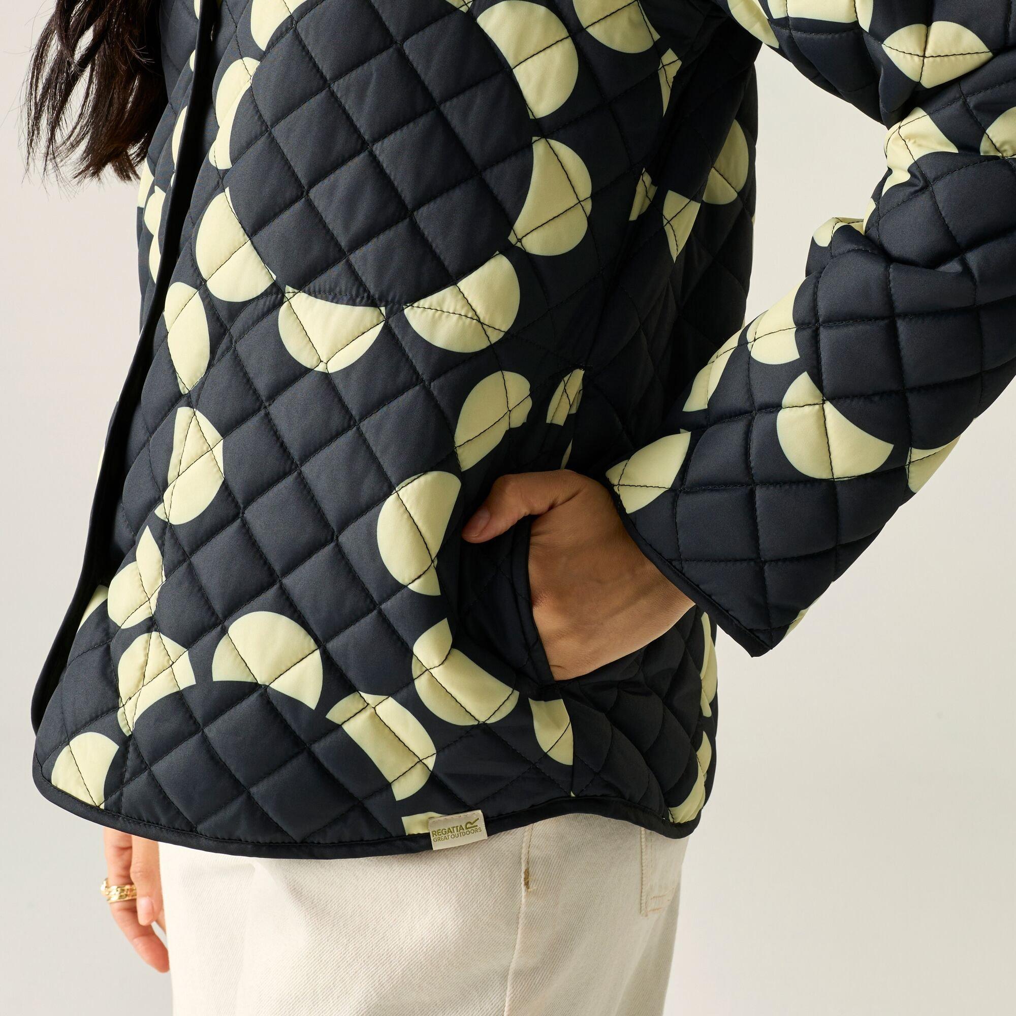 Daisy Hoop Blac - Regatta - Womens Orla Lightweight Quilted Jacket - 6