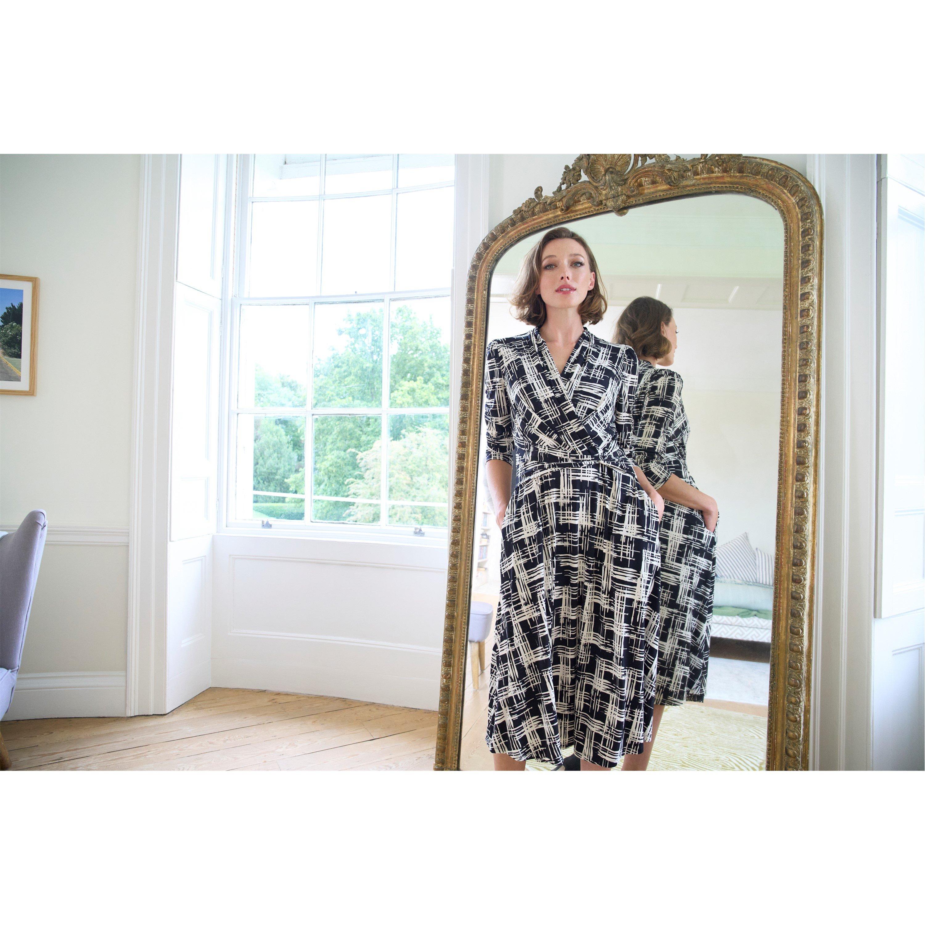 Black / Cream - Gina Bacconi - Becca Wrap Midi Dress - 7