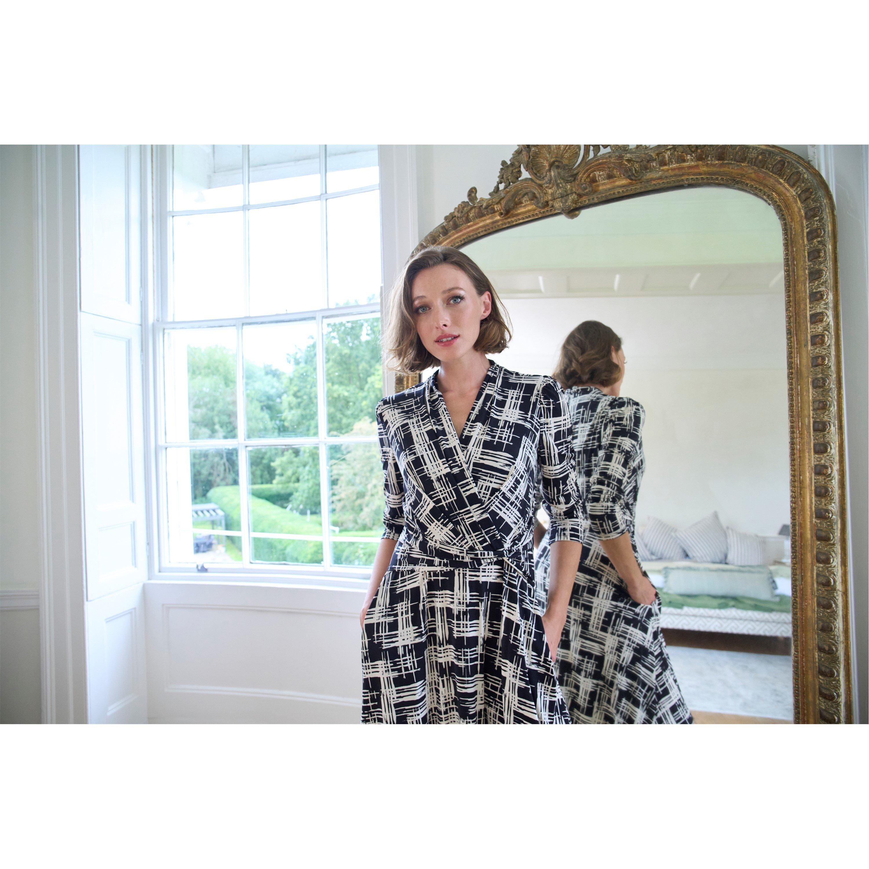 Black / Cream - Gina Bacconi - Becca Wrap Midi Dress - 8