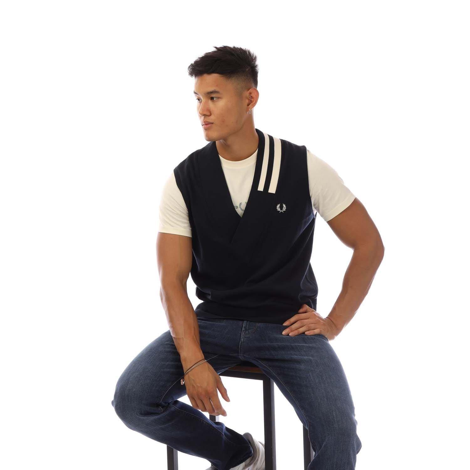 Navy - Fred Perry - V-Neck Broken Tipped Tank Top - 4