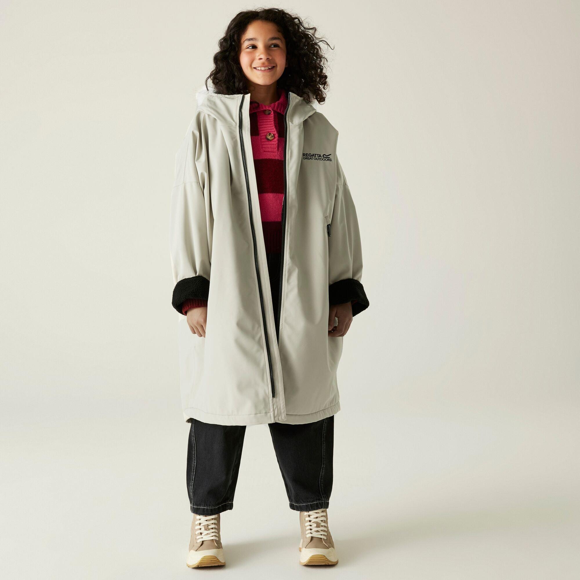 Moonstruck - Regatta - Junior Waterproof Changing Robe - 3