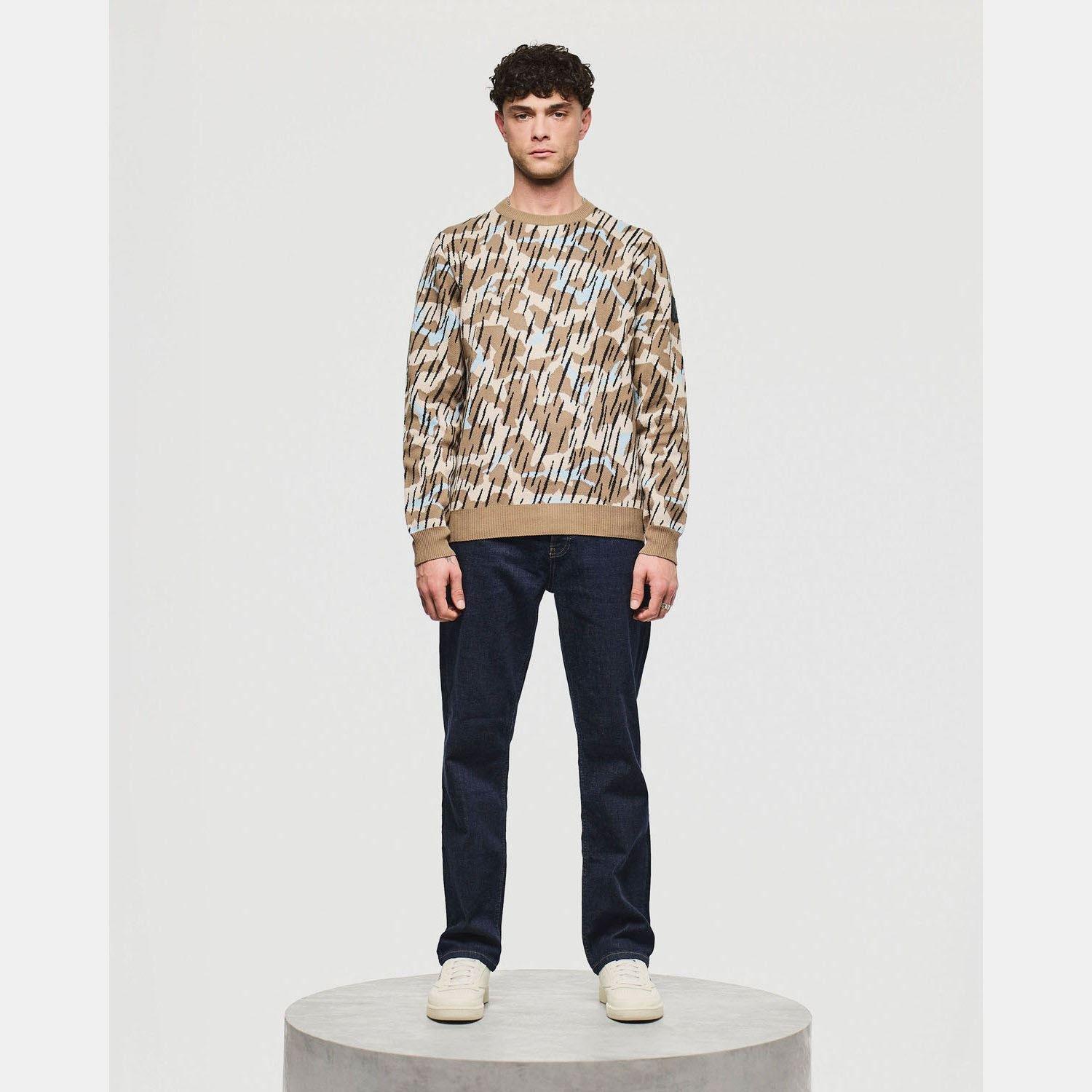 Sand - Weekend Offender - Difranco Camo Knit Sweat - 5
