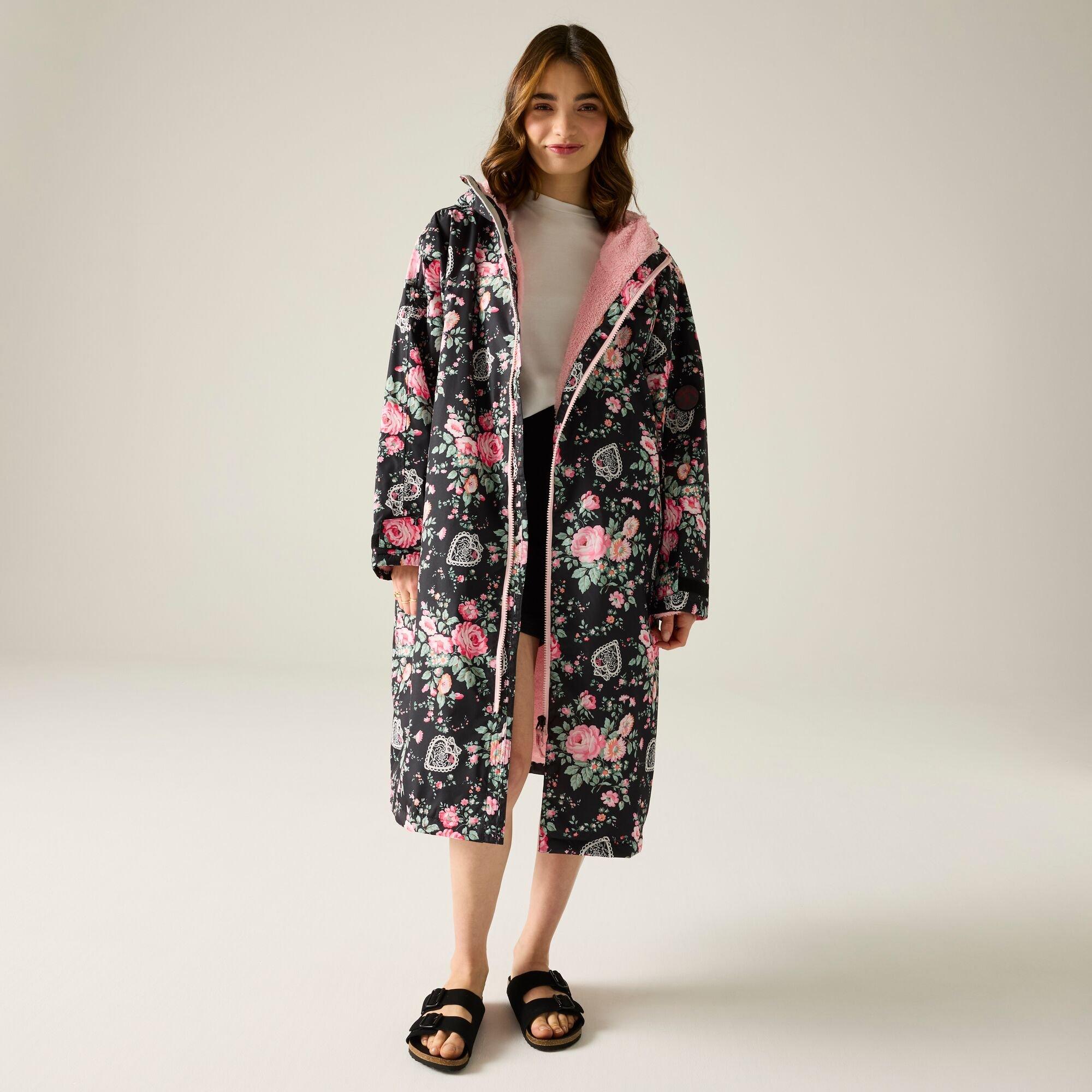 Black Hackney R - Regatta - Womens Cath Kidston Hydrafort Changing Robe - 2