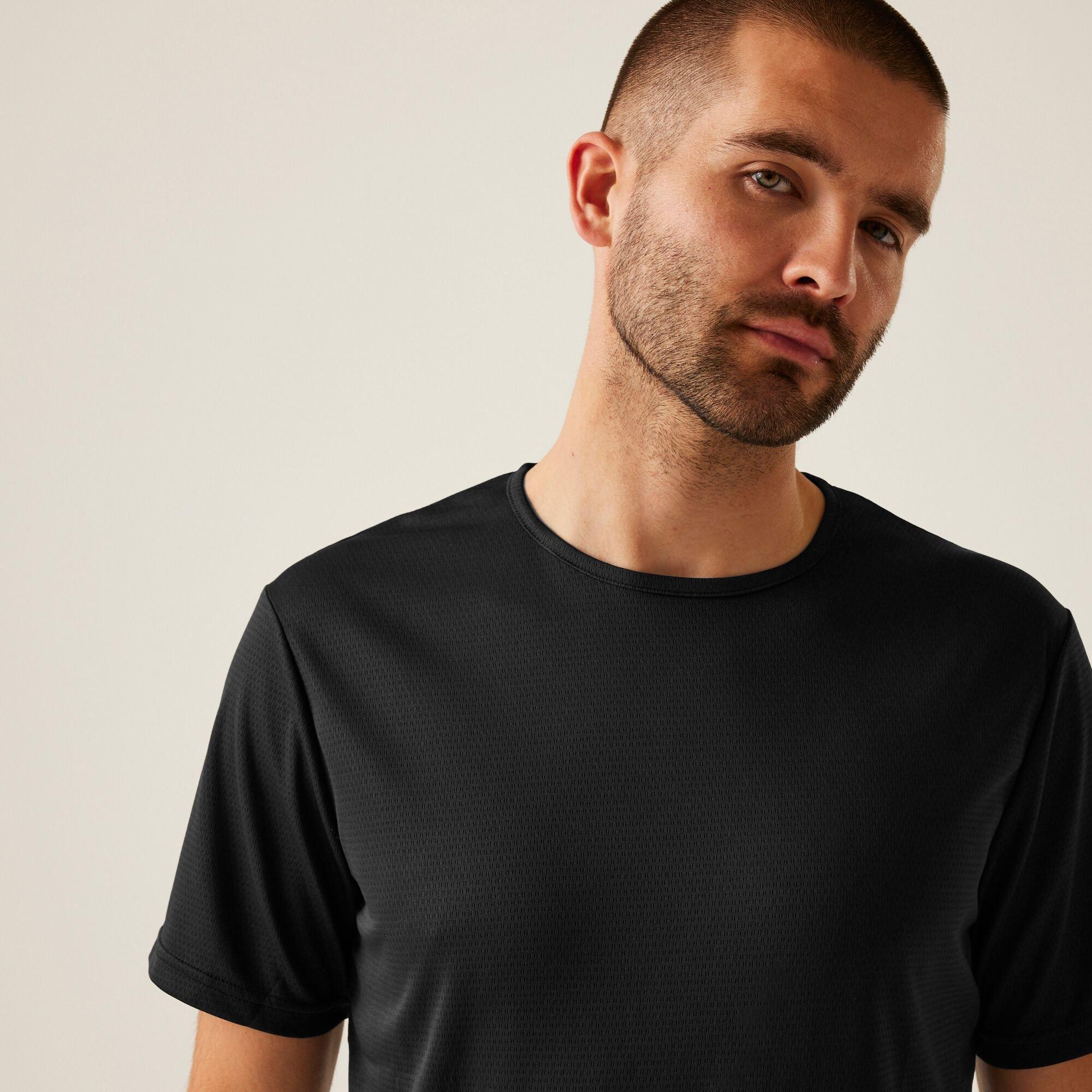 Black - Regatta - Men's PRO Moisture-Wicking Short-Sleeve Crew-Neck T-Shirt - 4