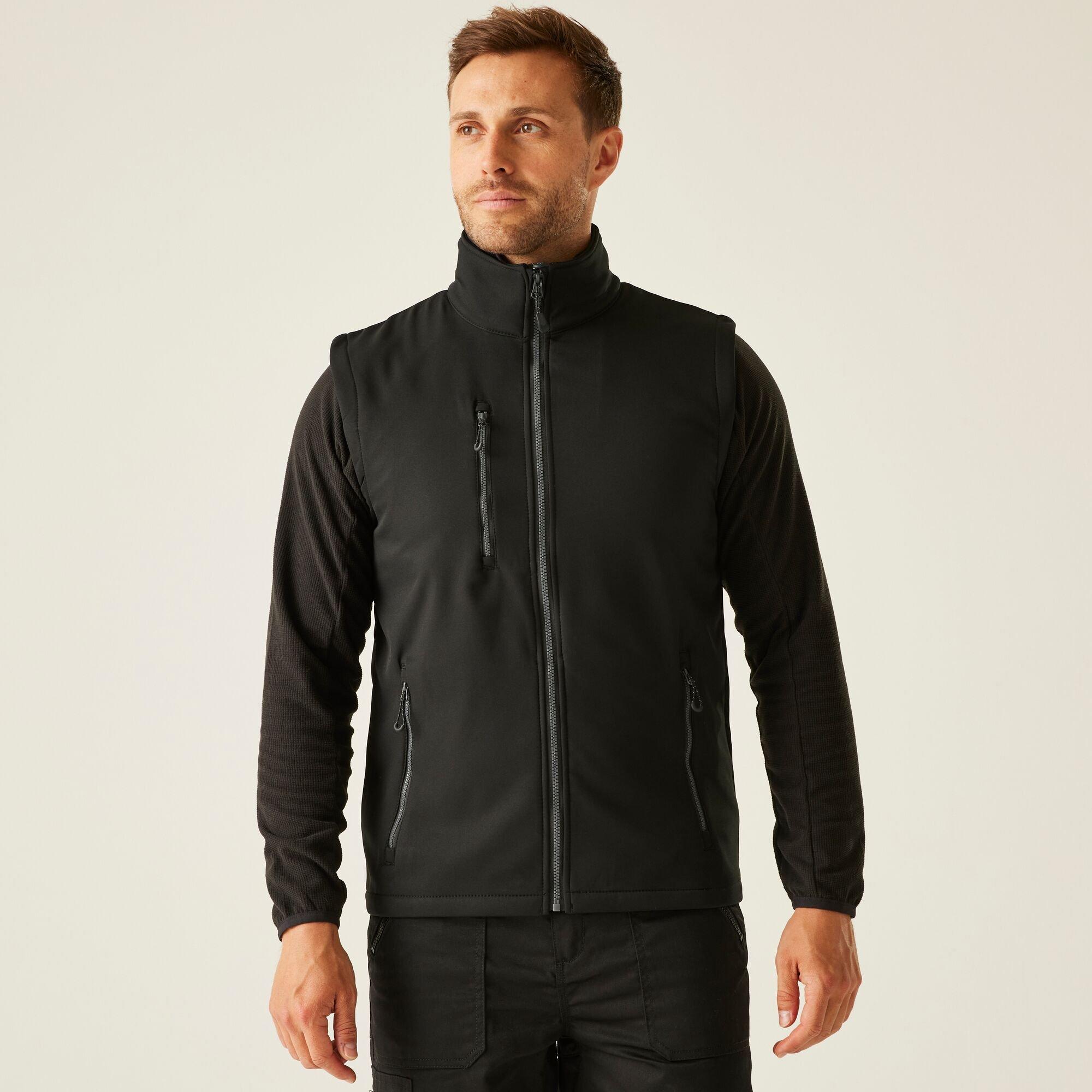 Black Seal Grey - Regatta - Mens Navigate 2 Layer Softshell Bodywarmer - 1