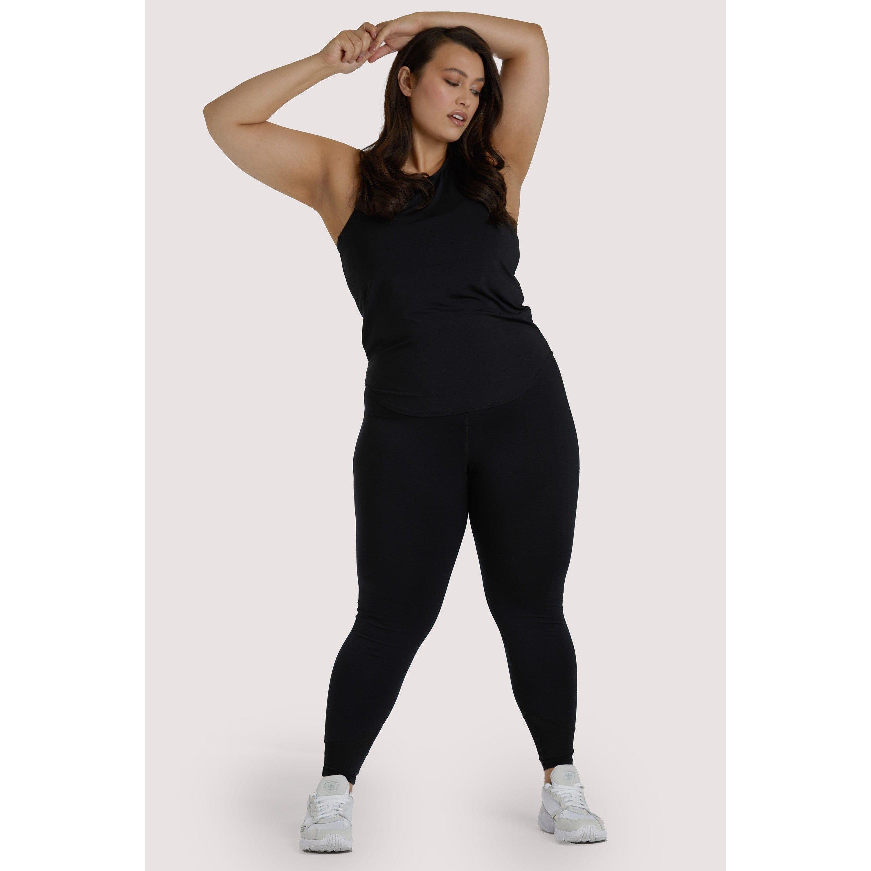 Black - Wolf and Whistle - Black Curve Vest - 3