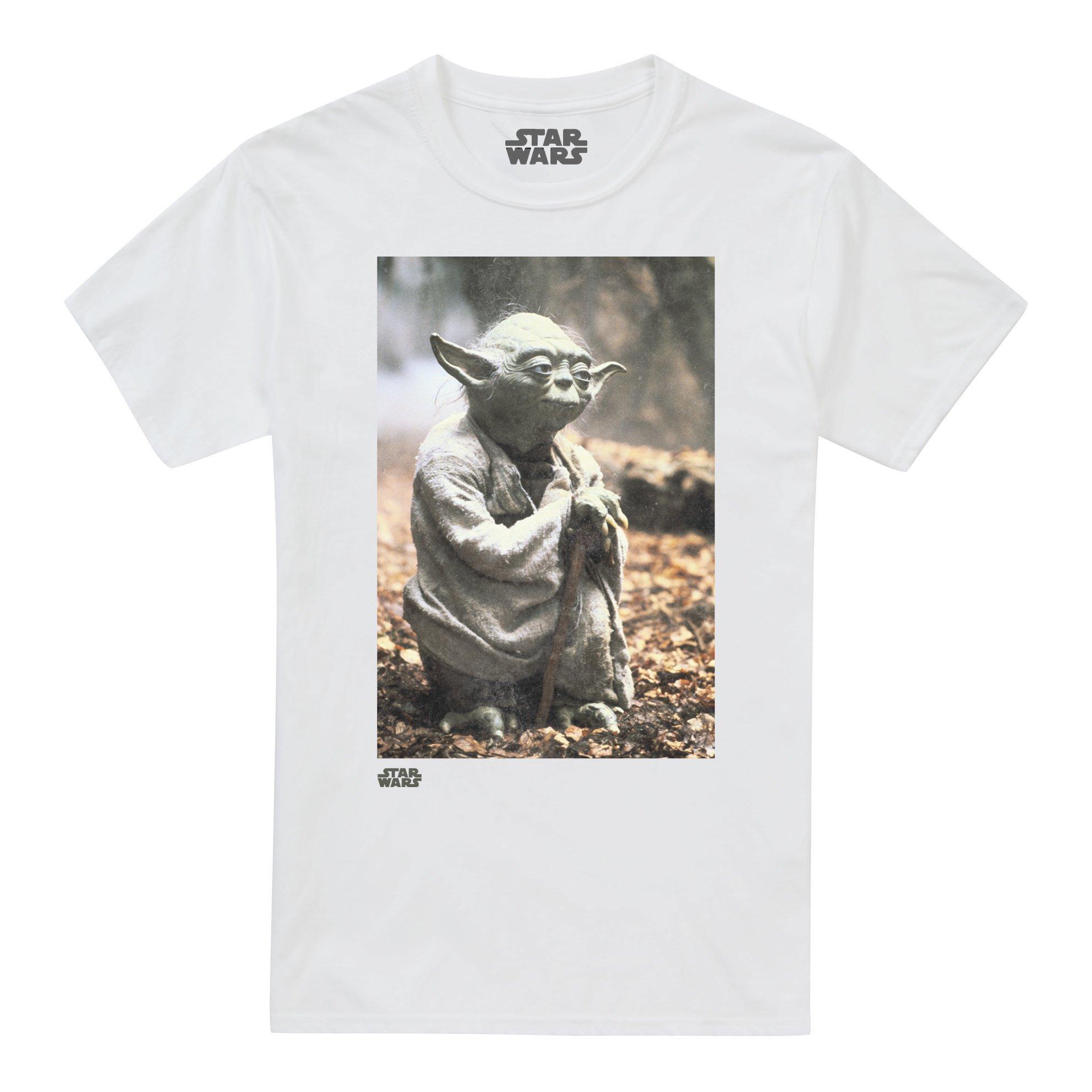 White - Star Wars - YODA FILM STILL - 3