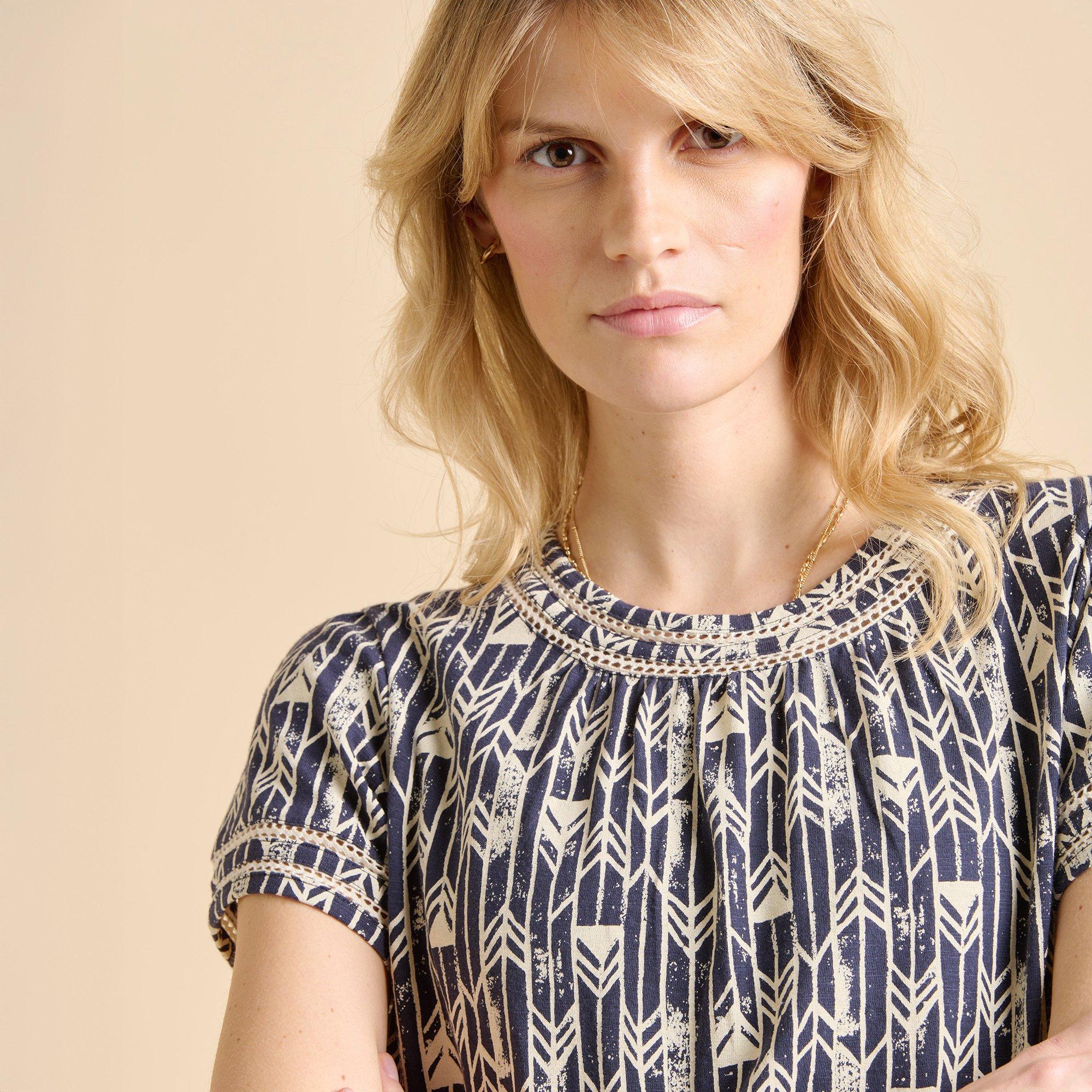 Navy - Brakeburn - Arrows Jersey T Shirt - 5