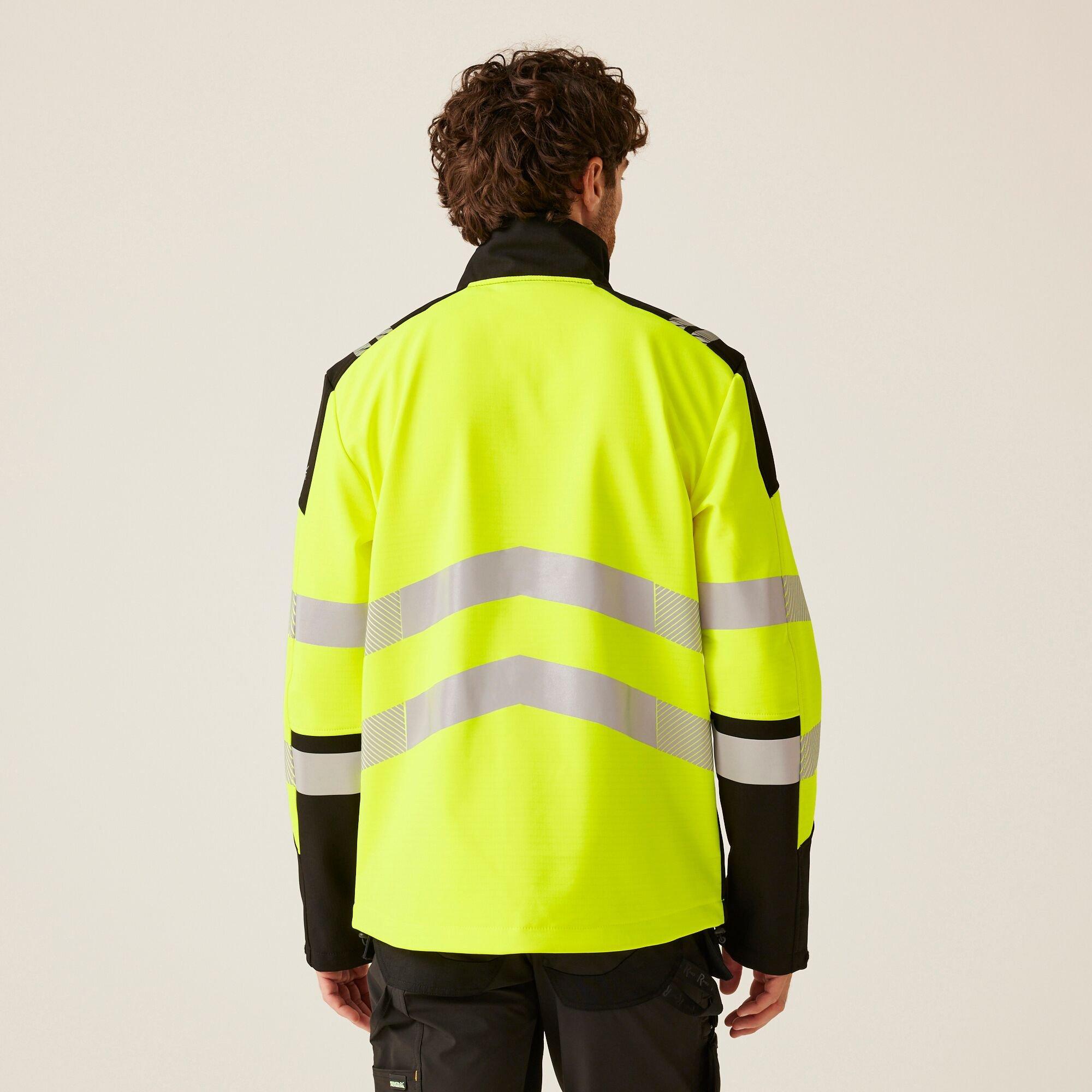 Black/Yellow - Regatta - Mens Hi-Vis X PRO 3 Layer Softshell Jacket - Clas - 2