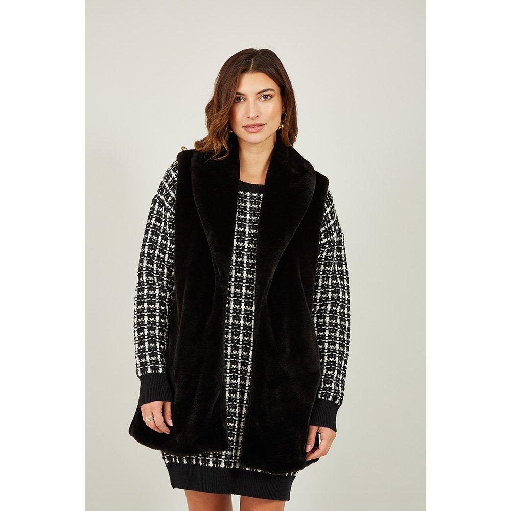 Black - Yumi - Women's Black Faux Fur Long Gilet - 1