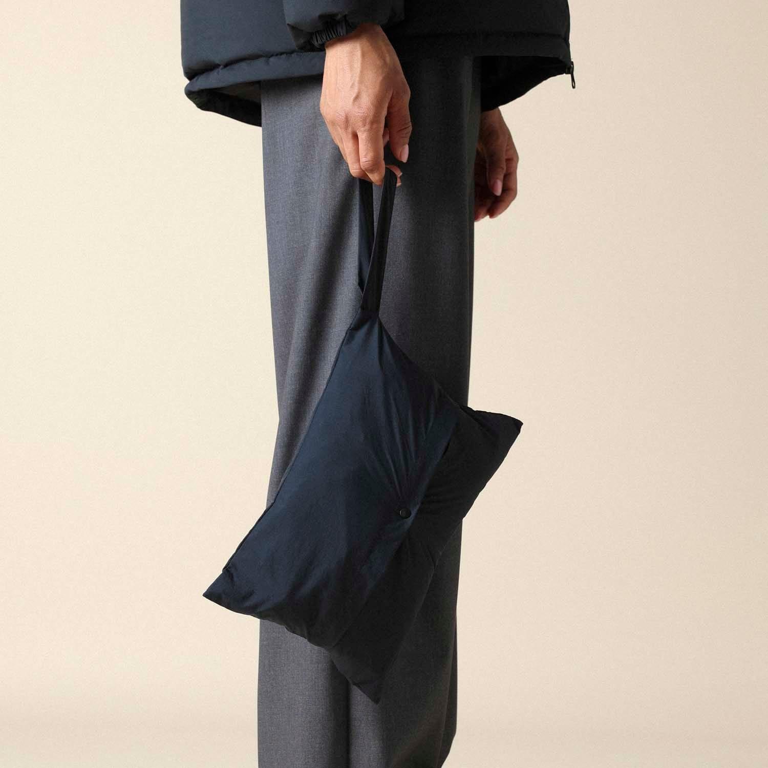 Black - Mizuno - Breath Thermo Lightweight Down Gilet - 5