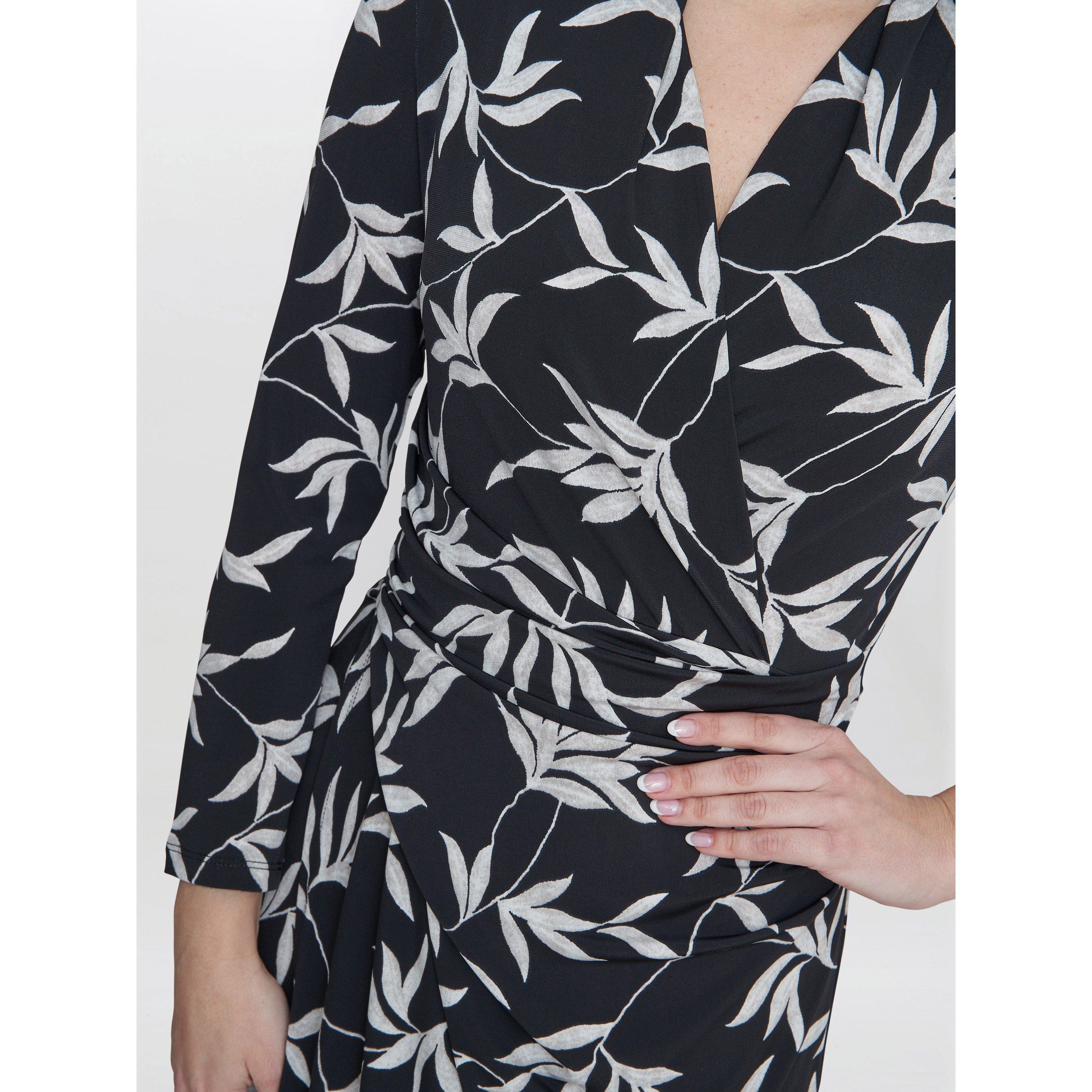 Black / Offwhit - Gina Bacconi - Jade Jersey Wrap Maxi Dress - 4