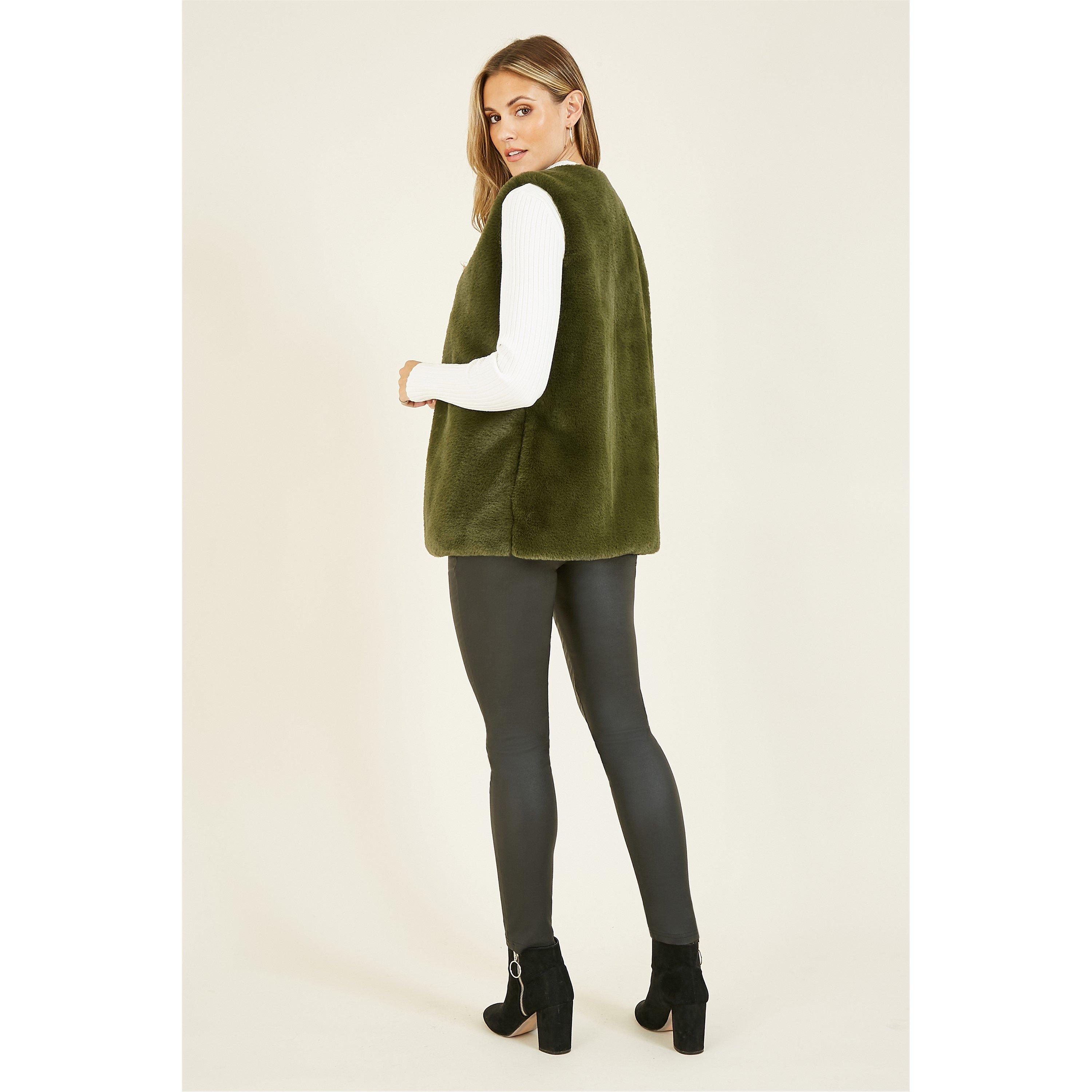 Green - Yumi - Women's Green Faux Fur Sleeveless Short Puffer Jacket - 3