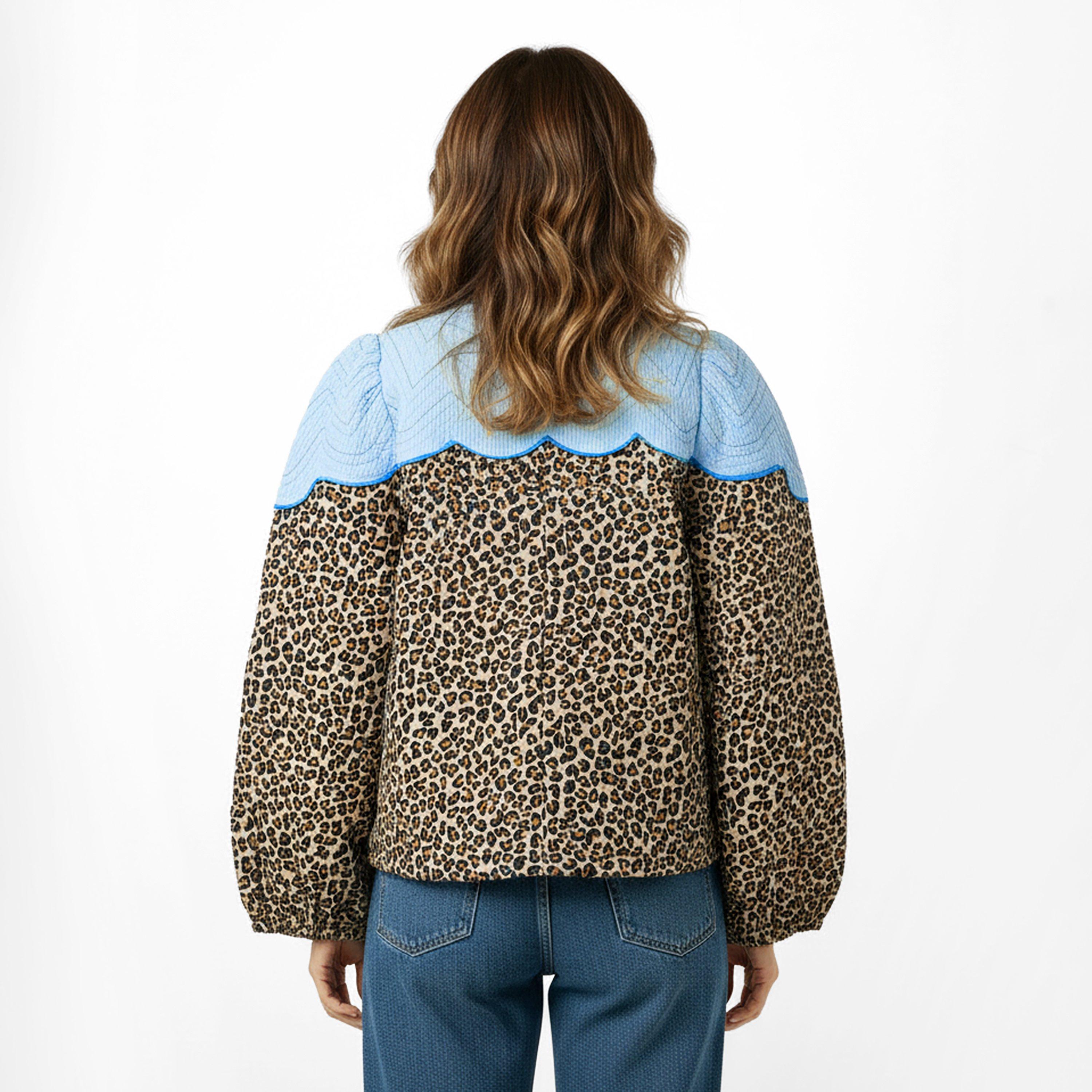 Multi Colore - Stella Nova - Leopard Jacket With Clouds - 4