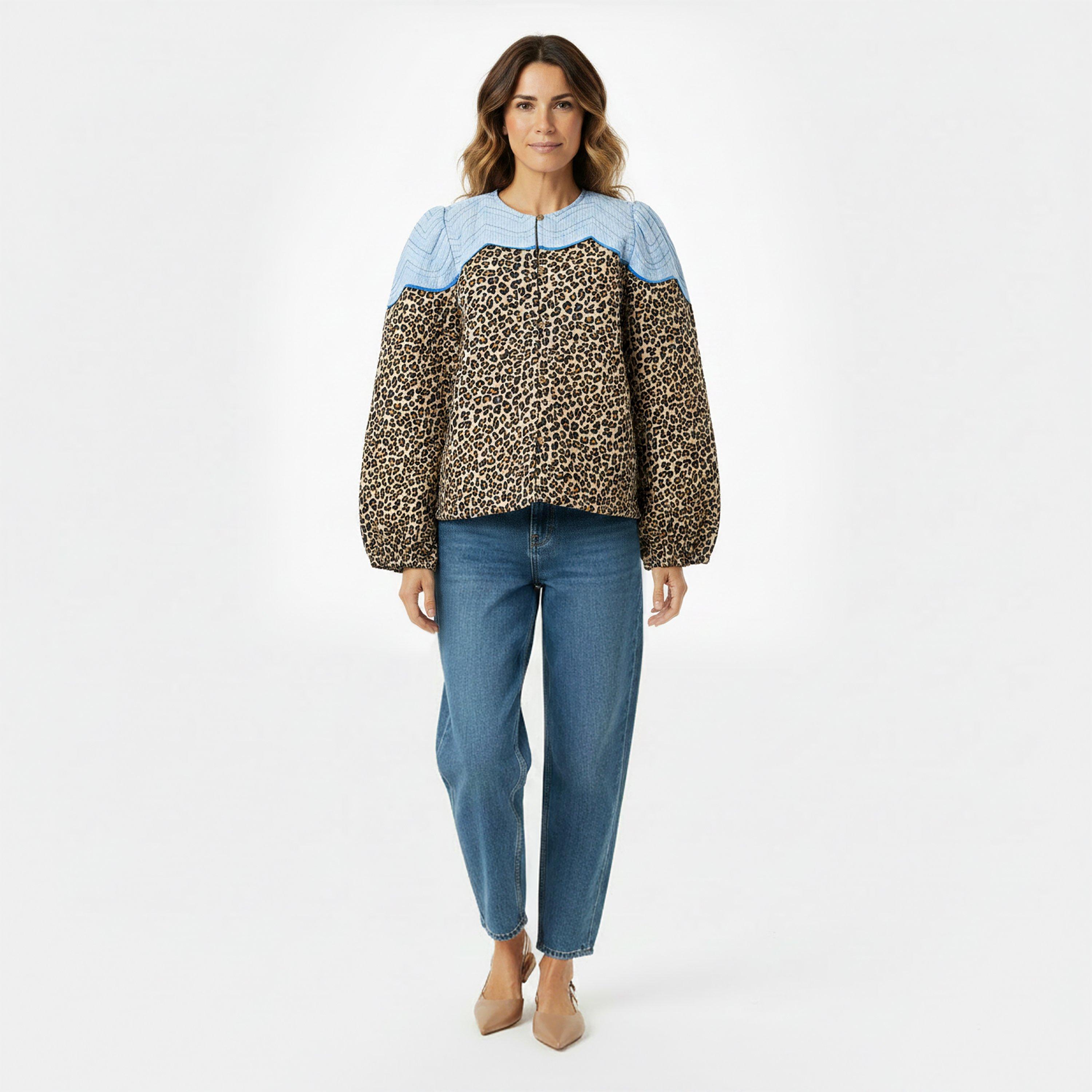 Multi Colore - Stella Nova - Leopard Jacket With Clouds - 5