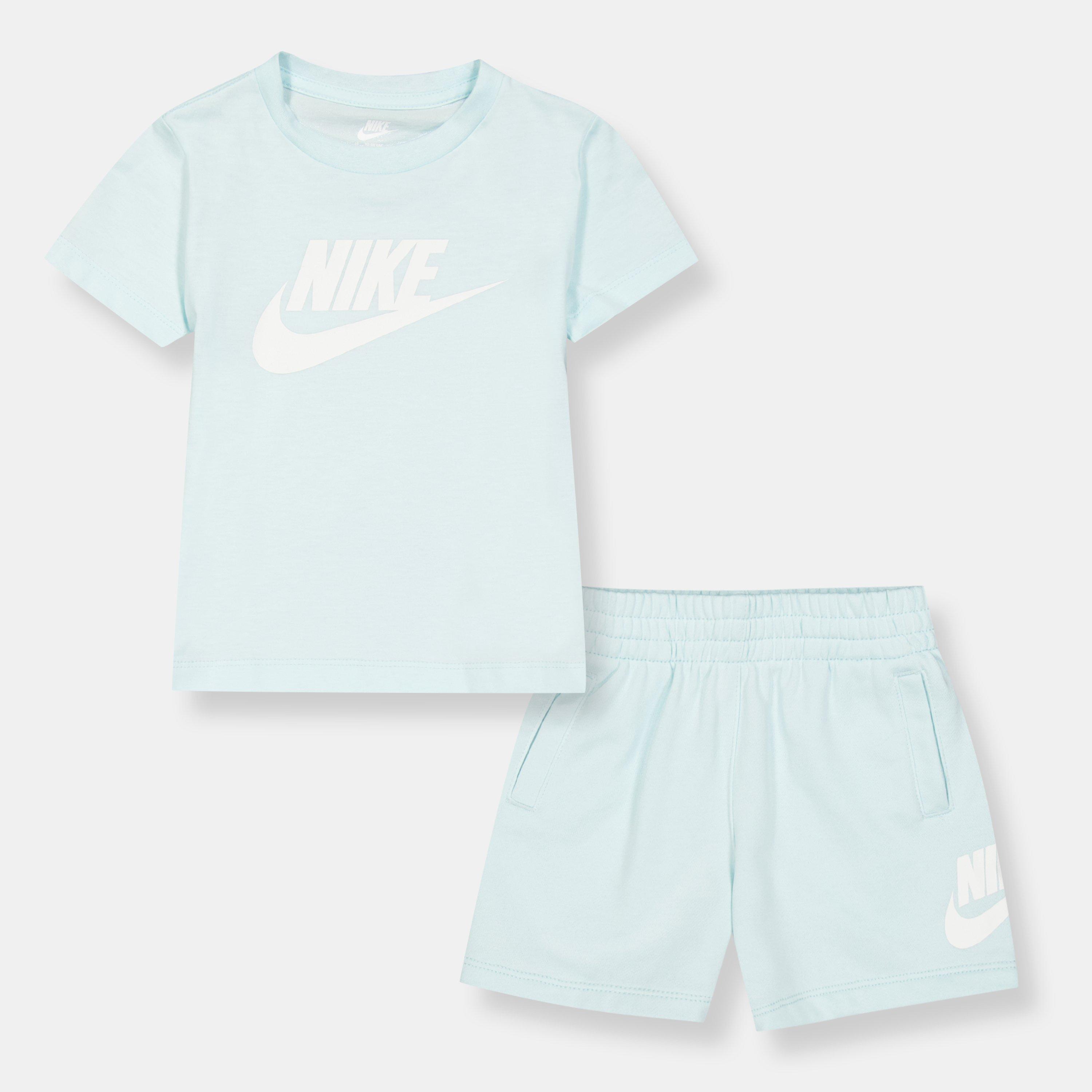 nike shorts and tshirts
