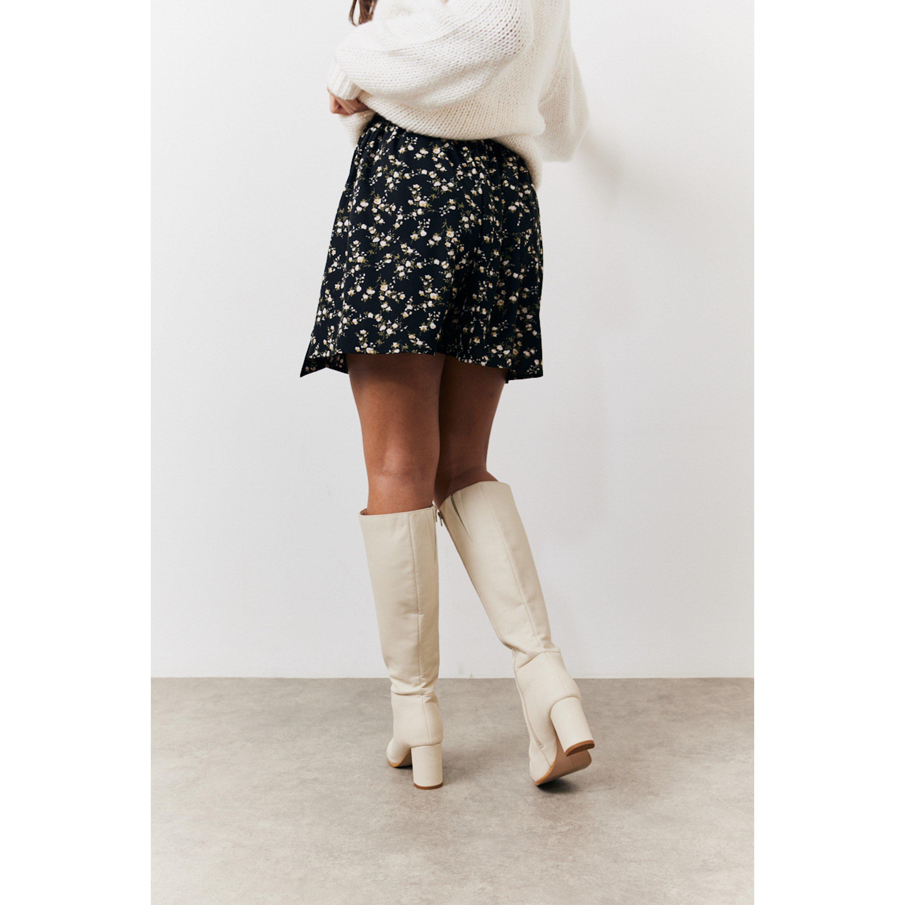 Black - In The Style - Multi Flippy Mini Skirt - 4