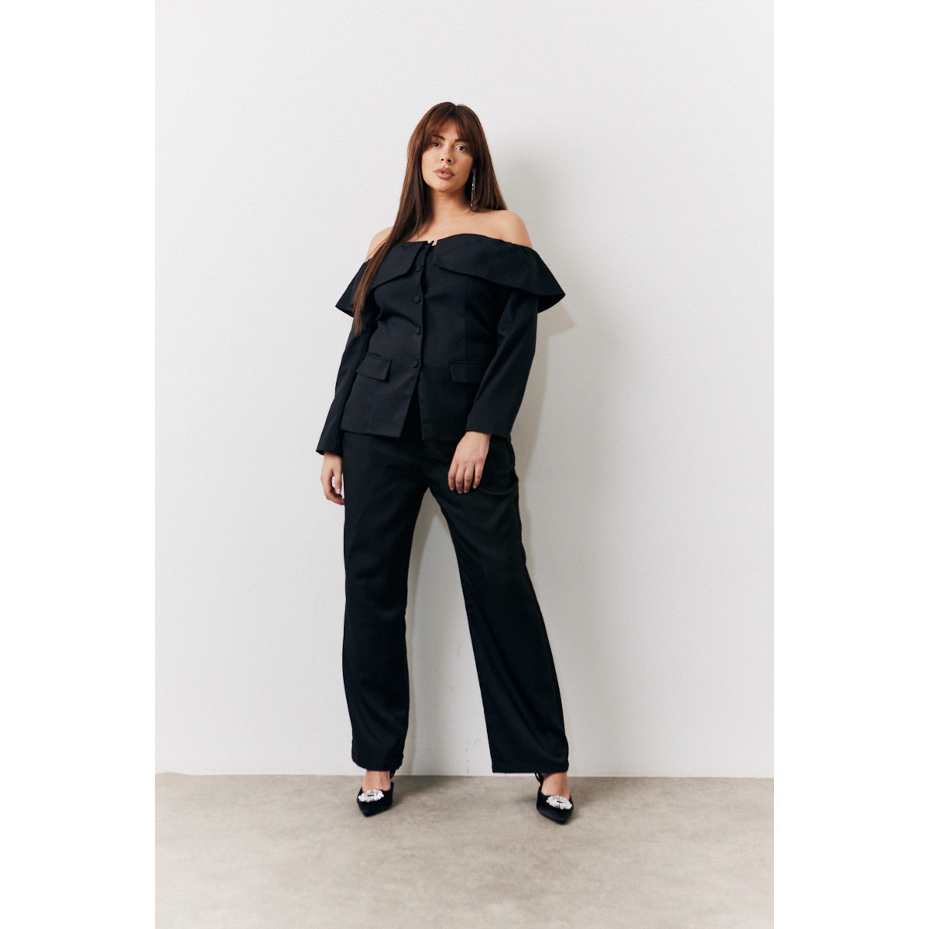 Black - In The Style - Black Bardot Button Through Blazer - 1