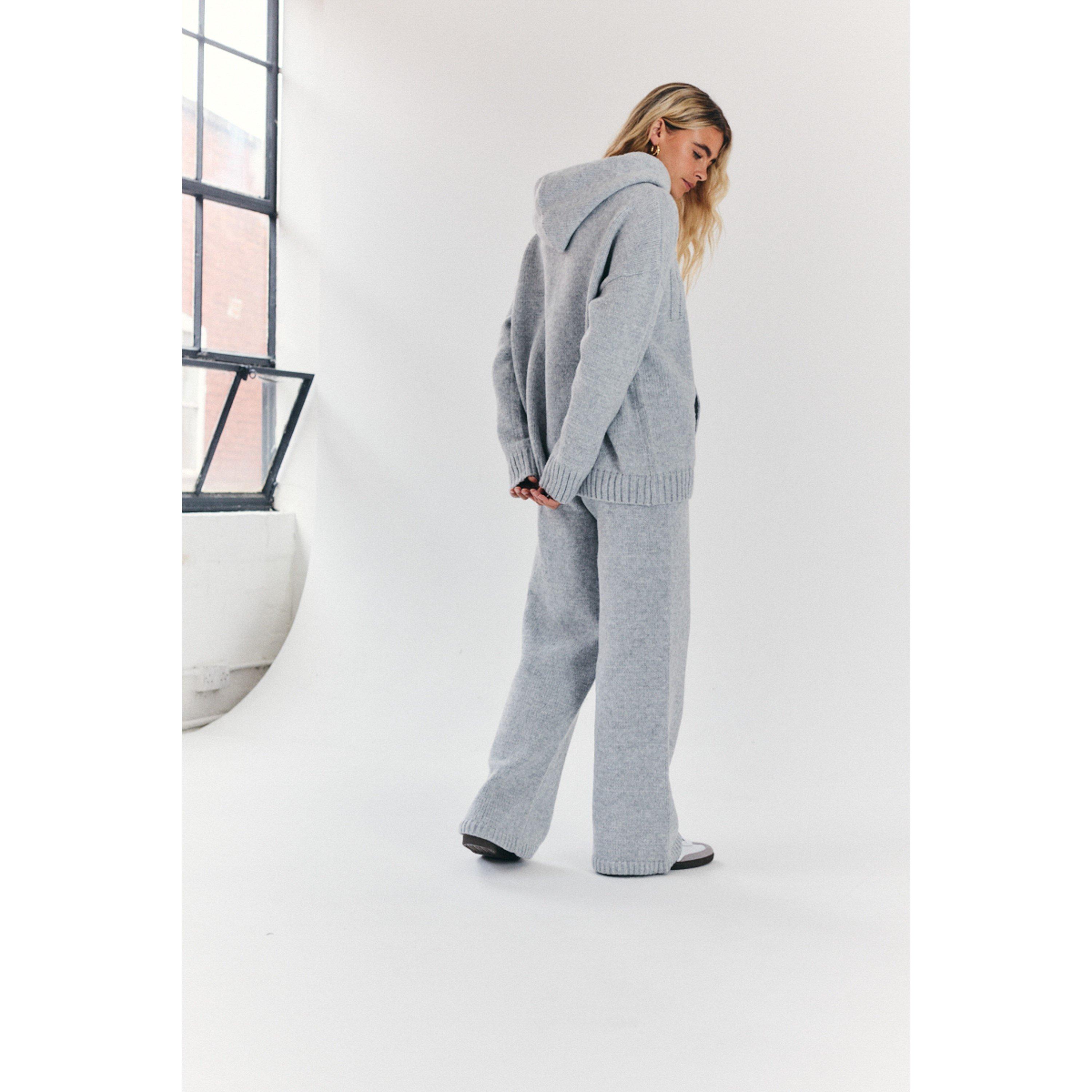 Grey - In The Style - Tall Grey Knitted Wide Leg Co Ord Trouser - 2