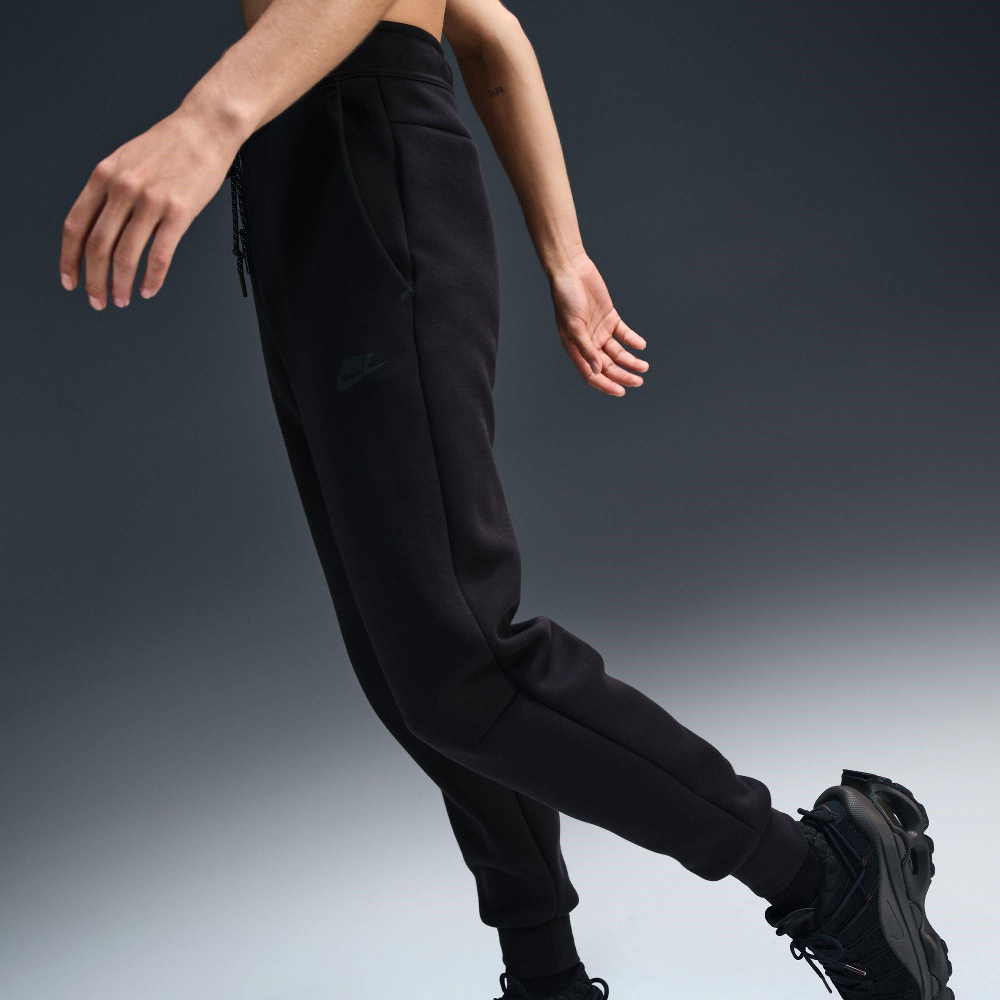 Black - Nike - Sportswear Tech Fleece Joggers Womens - 7