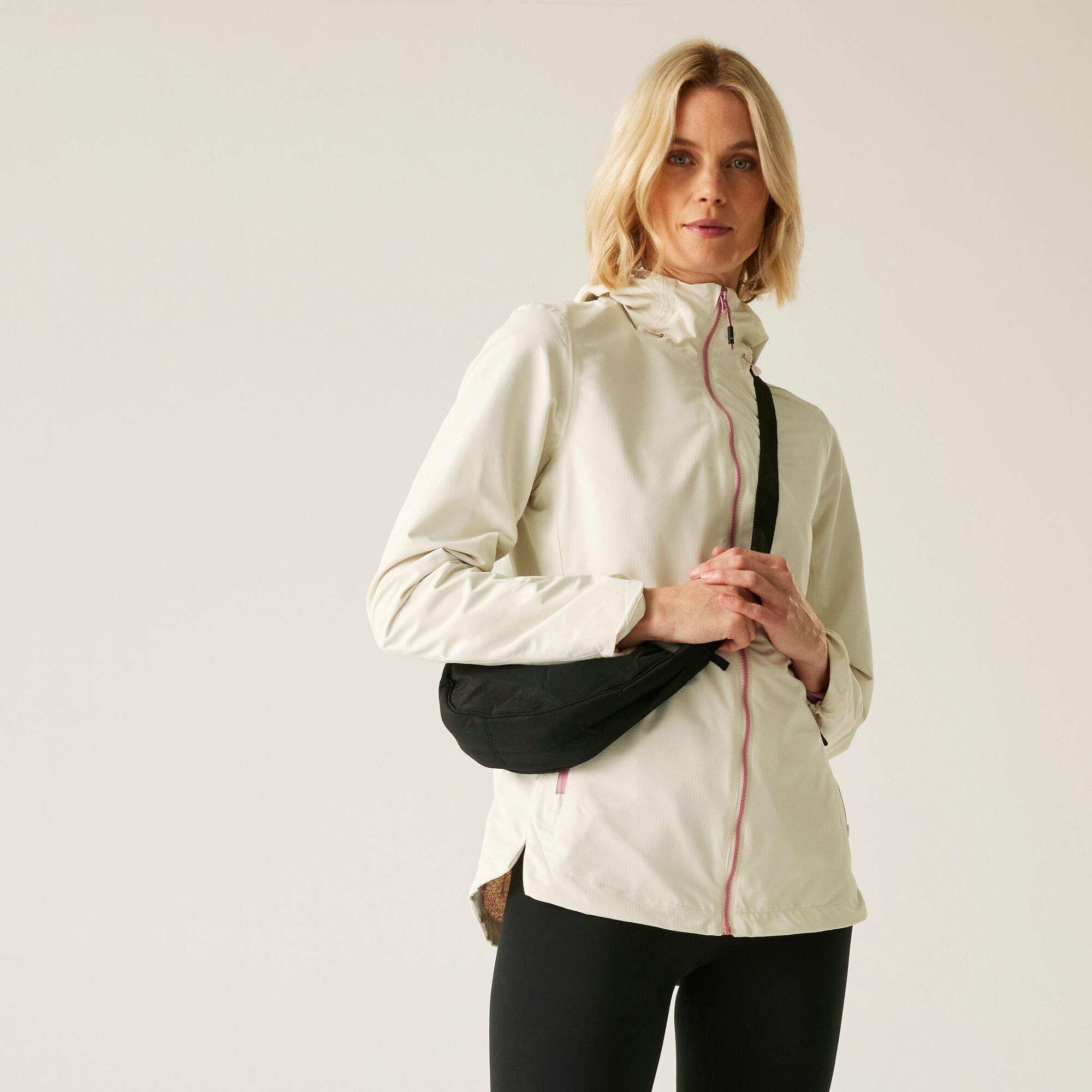 Light Vanilla - Regatta - Women's Hamara Breathable Waterproof Jacket - 2