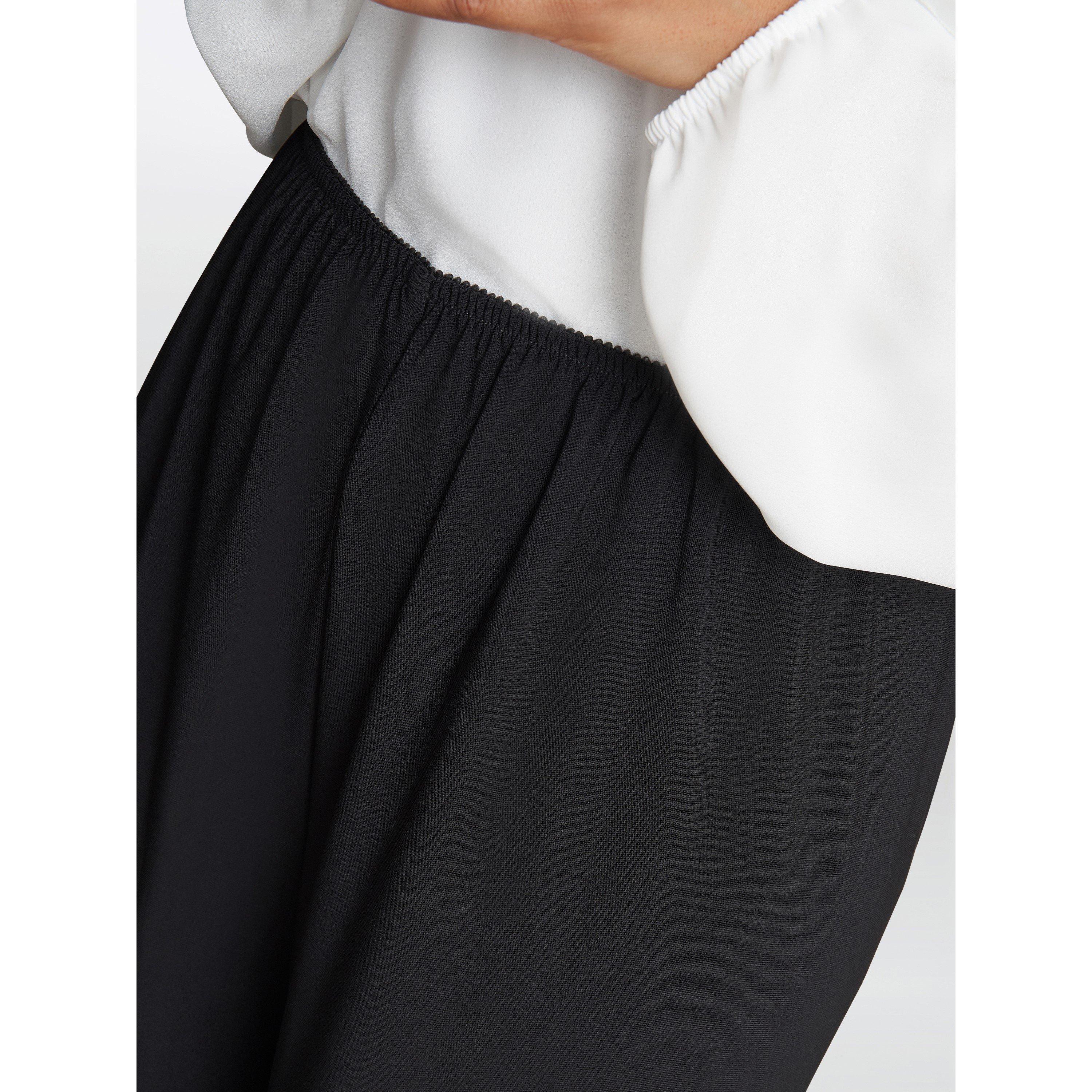 Black - Gina Bacconi - Sharlene Matte Jersey Straight Trouser - 2