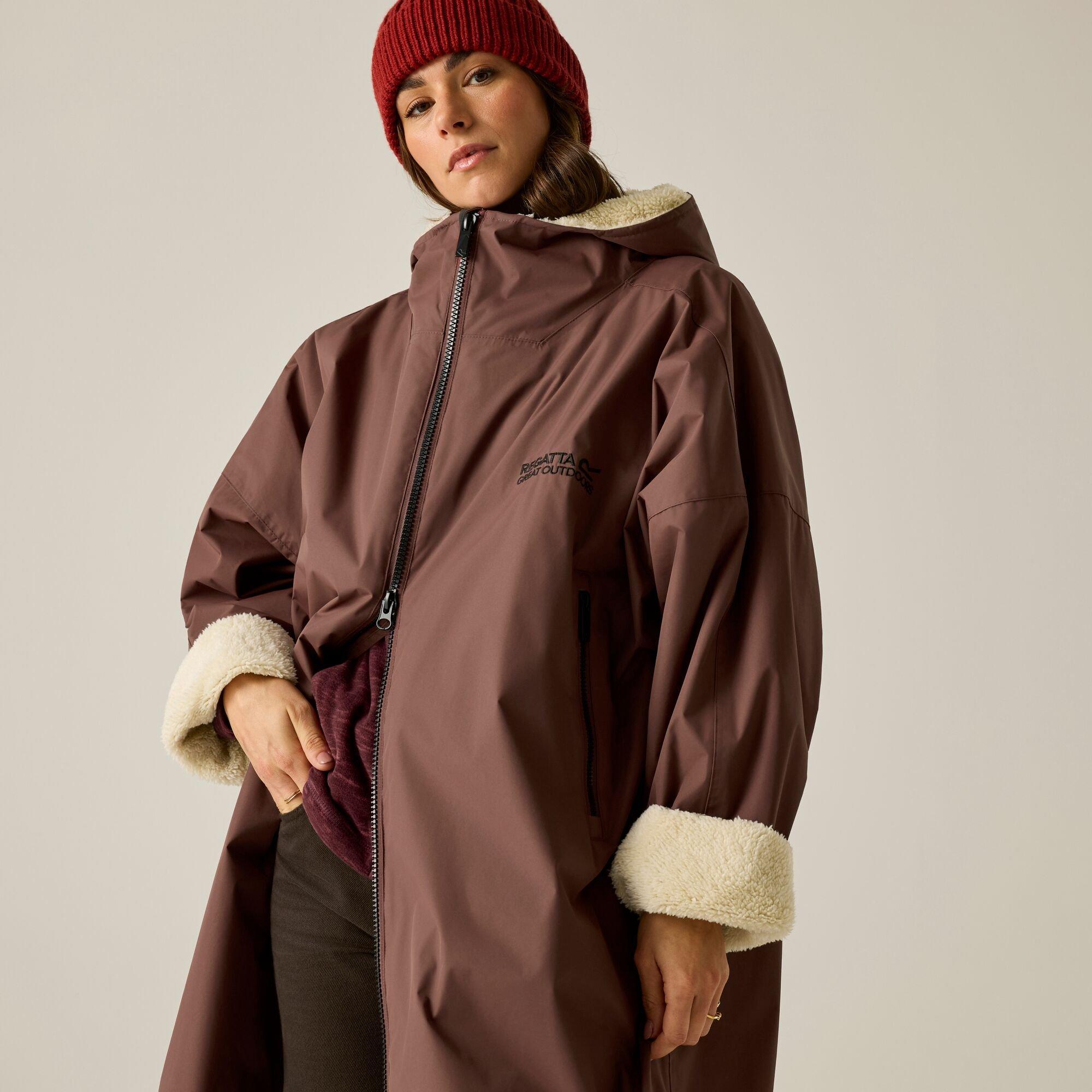 Regatta Adult Waterproof Changing Robe