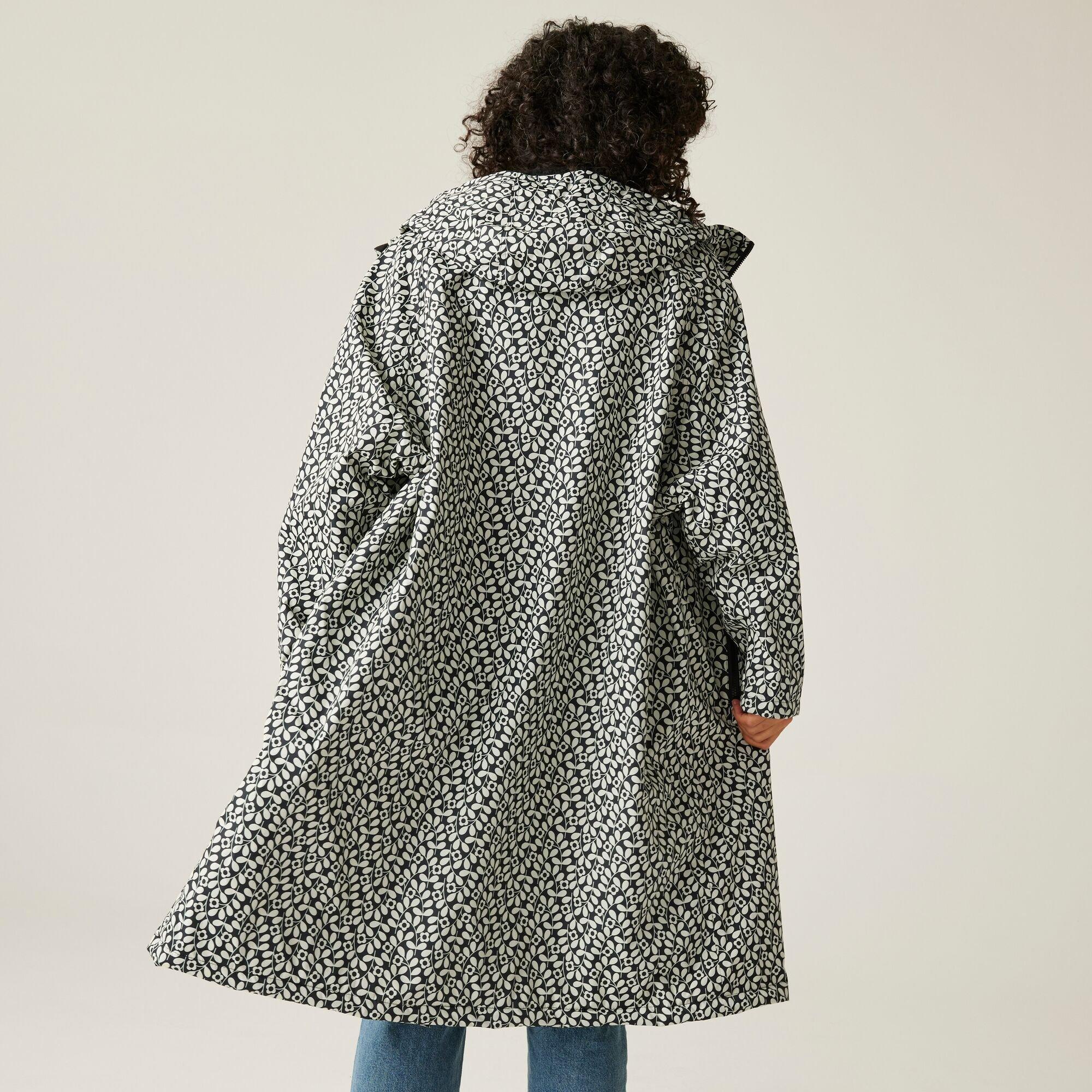 Jasmine Flower - Regatta - Women's Orla Waterproof Quick-Drying Fleece-Lined Changing Robe - 2