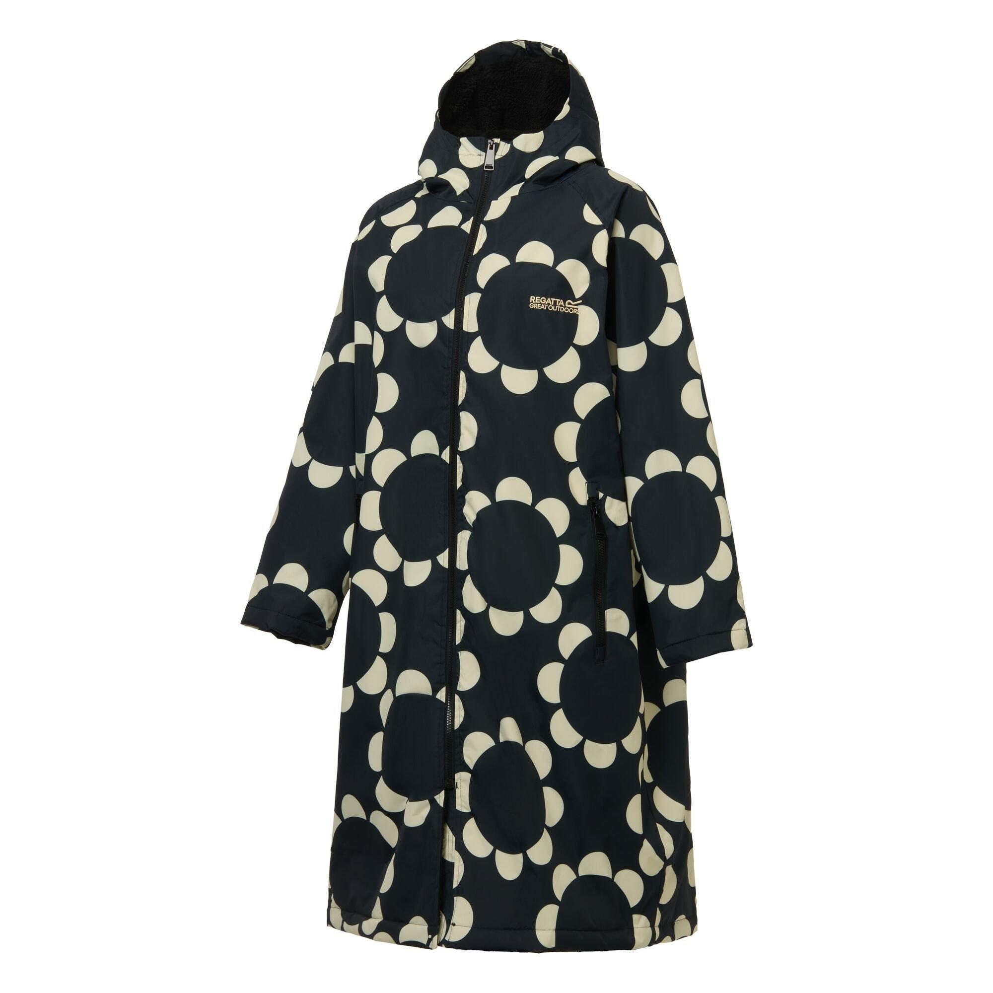 Daisy Hoop Blac - Regatta - Womens Orla Waterproof Changing Robe - 11