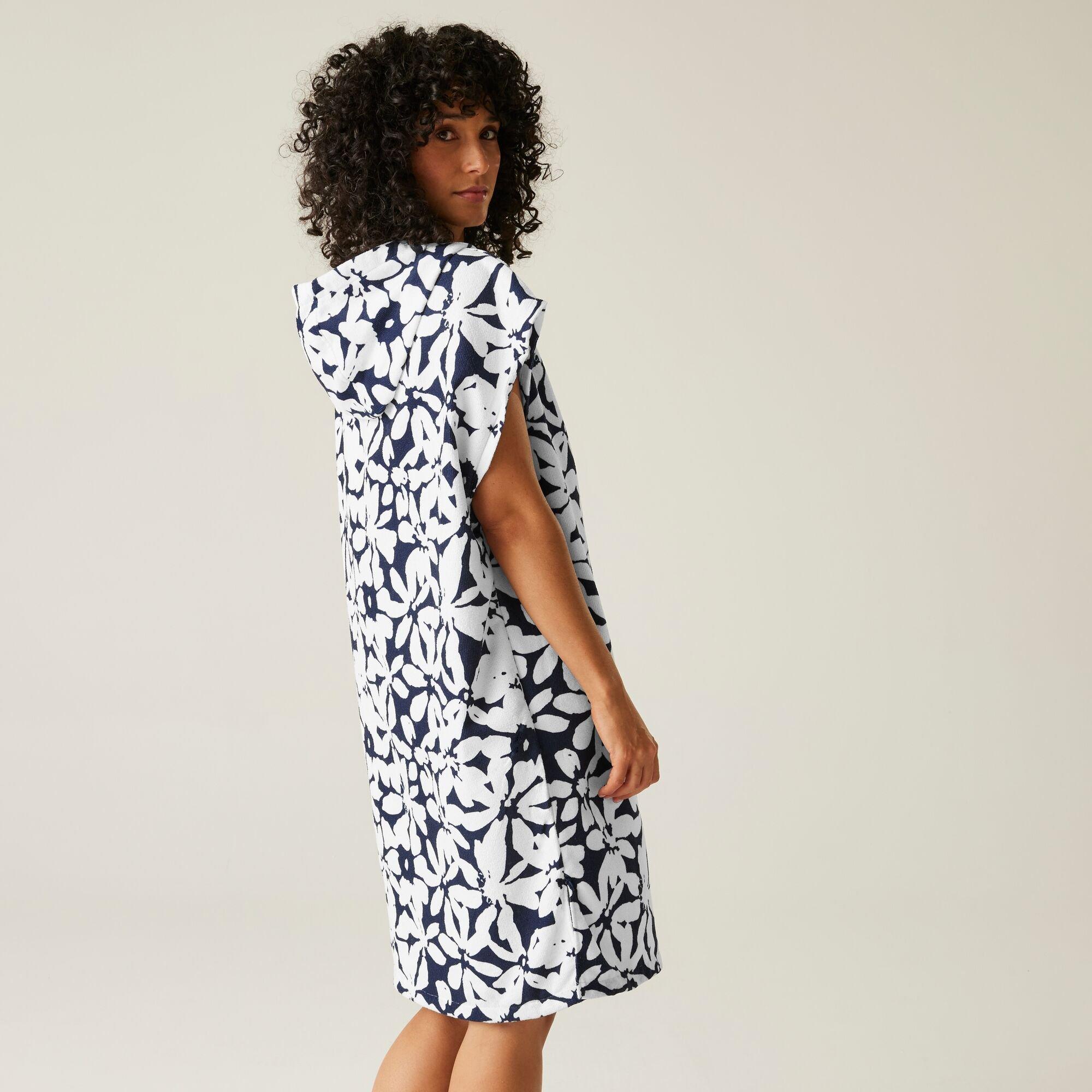 Navy/White Larg - Regatta - Adult Towel Robe - 2