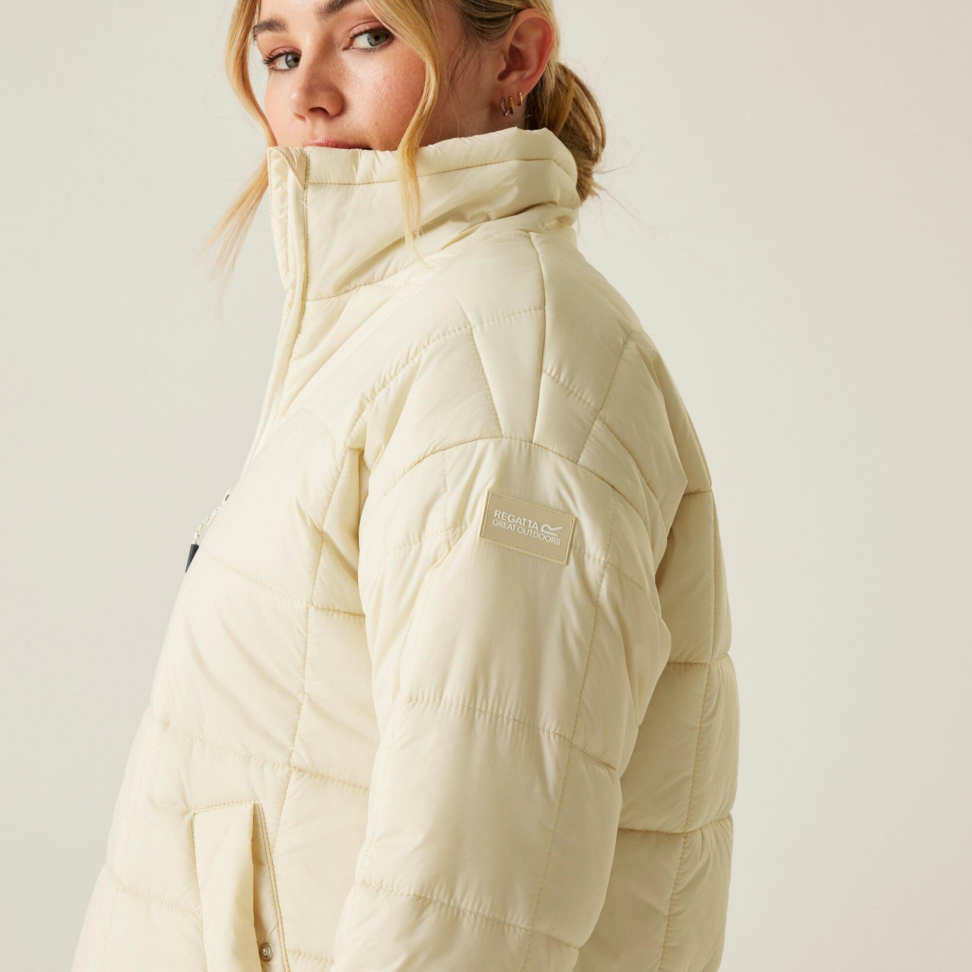 Light Vanilla - Regatta - Women's Courcelle II Water-Repellent Lightweight Quilted Jacket - 6