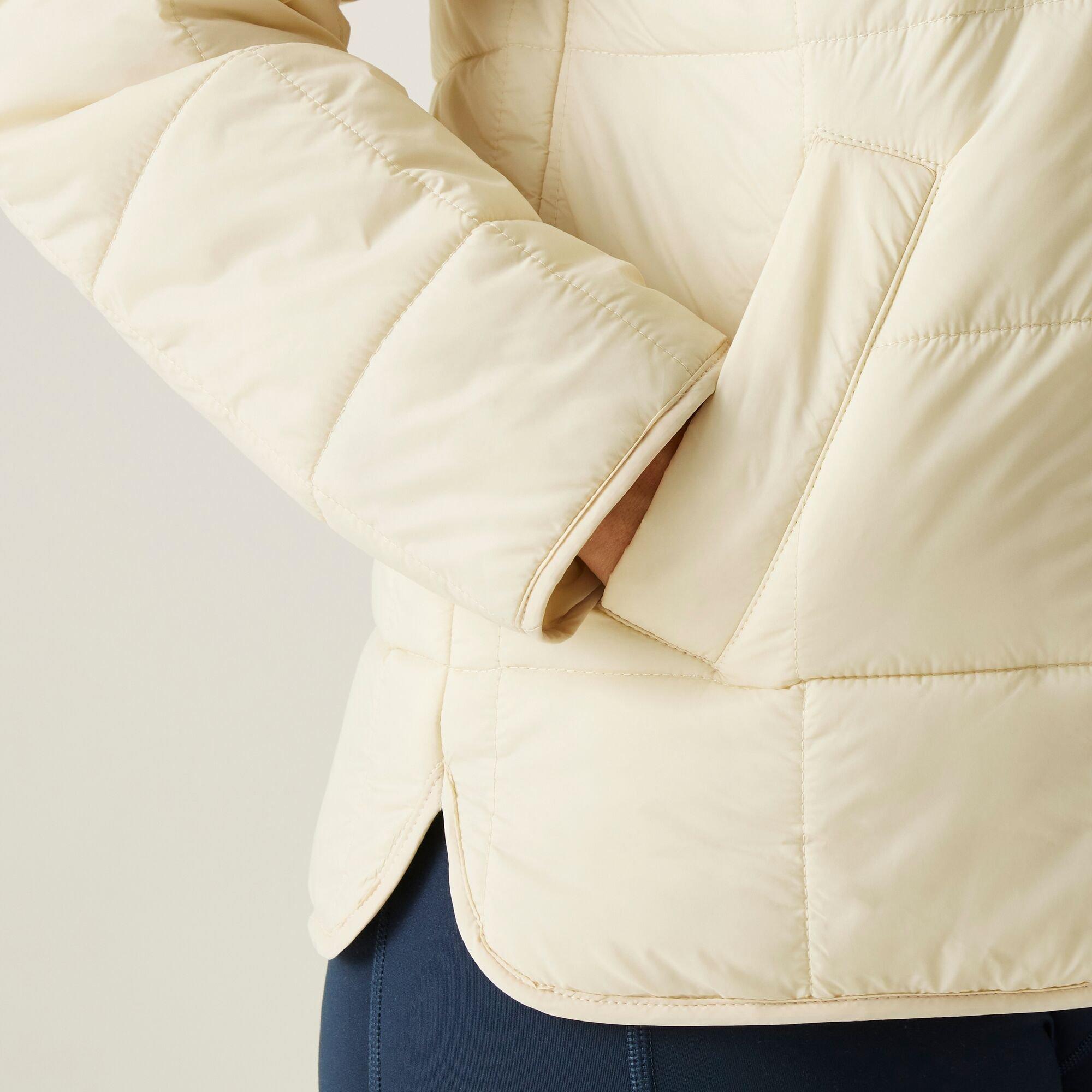 Light Vanilla - Regatta - Women's Courcelle II Water-Repellent Lightweight Quilted Jacket - 7