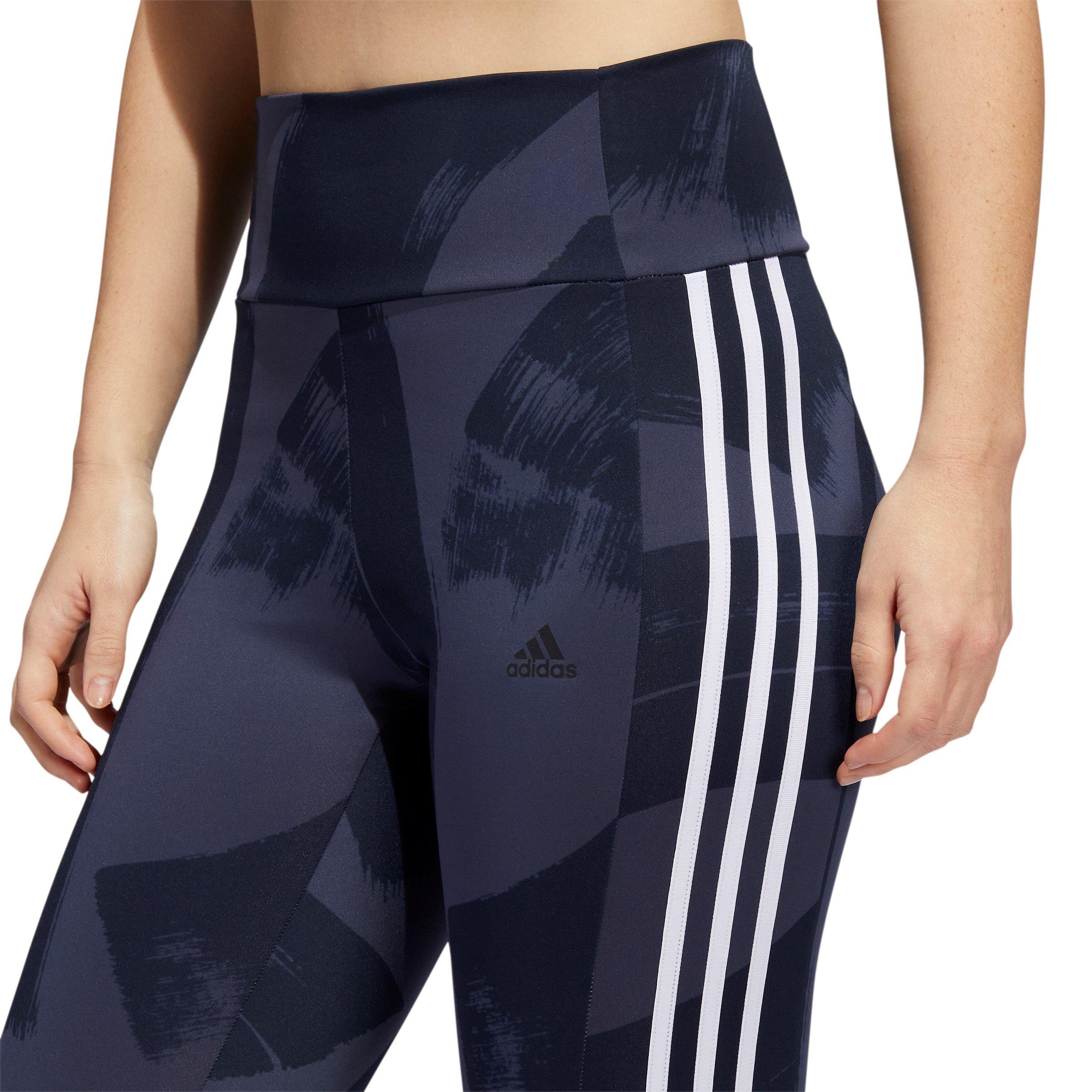 Shanav/White
Tradução: Shanav/Branco - adidas - All Over Print Leggings - 5