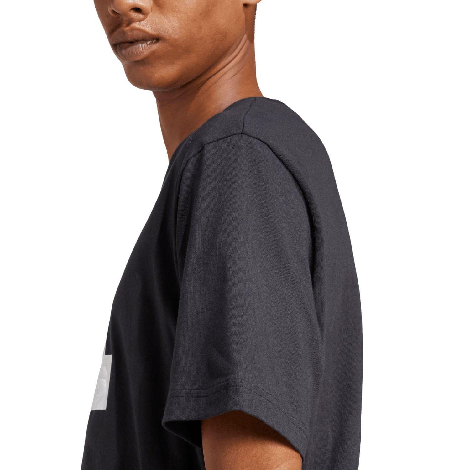 Preto - adidas - Future Icons Badge of Sport T-Shirt - 8