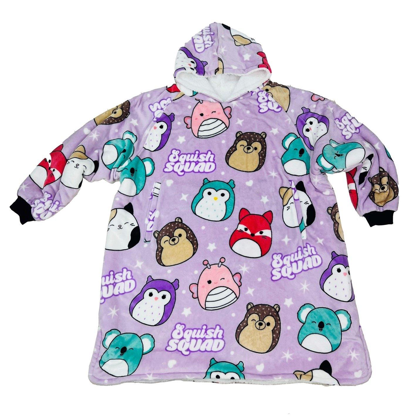 Character World Squishmallows Officiële Fleece Deken Superzachte Warme Witte Plaid Helder Ontwerp Perfect Voor Thuis Slaapkamer Logeerpartijtjes En Camping Afmeting 100 X 150 Cm 820359216