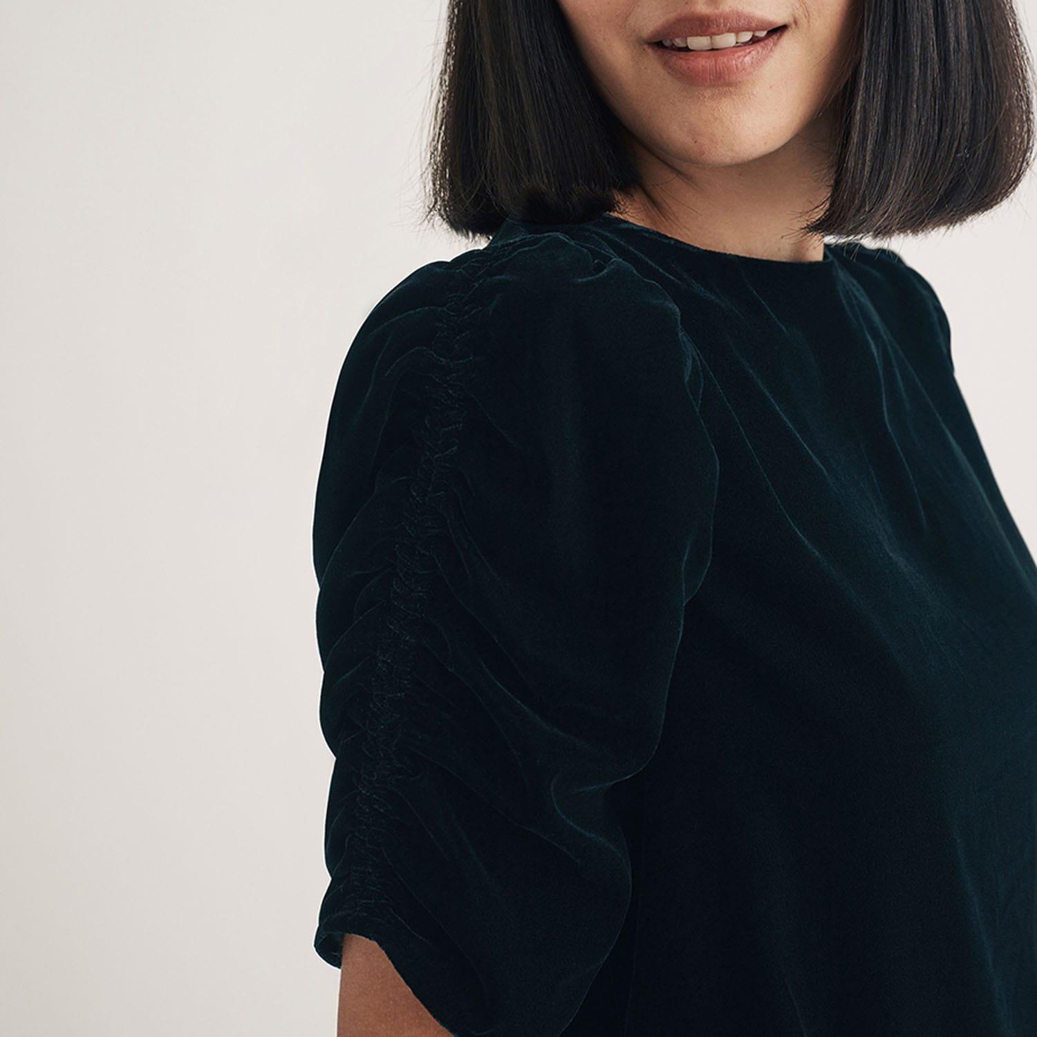 Black - Nobodys Child - Velvet Gathered Sleeve Top - 4