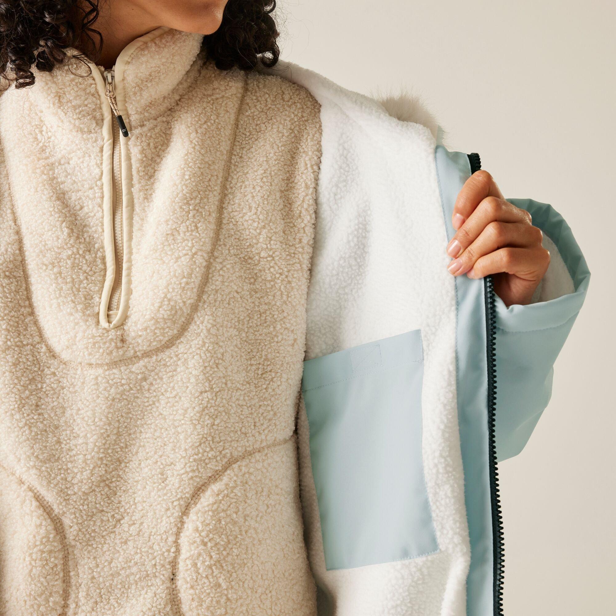 Blue - Regatta - Unisex Adults Waterproof Quick-Drying Fleece-Lined Changing Robe - 5