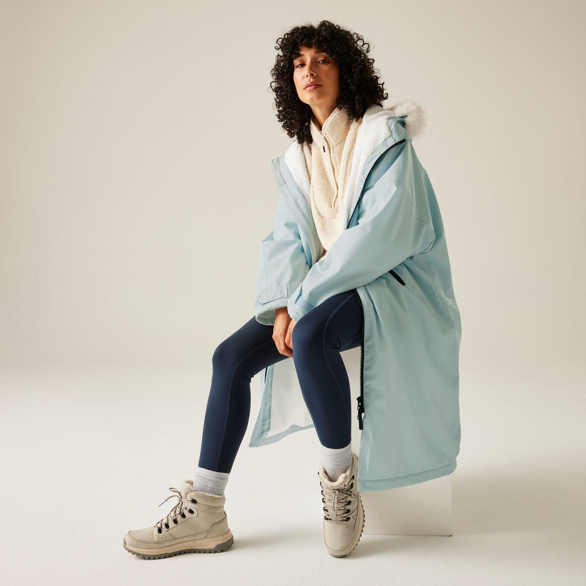 Blue - Regatta - Unisex Adults Waterproof Quick-Drying Fleece-Lined Changing Robe - 7