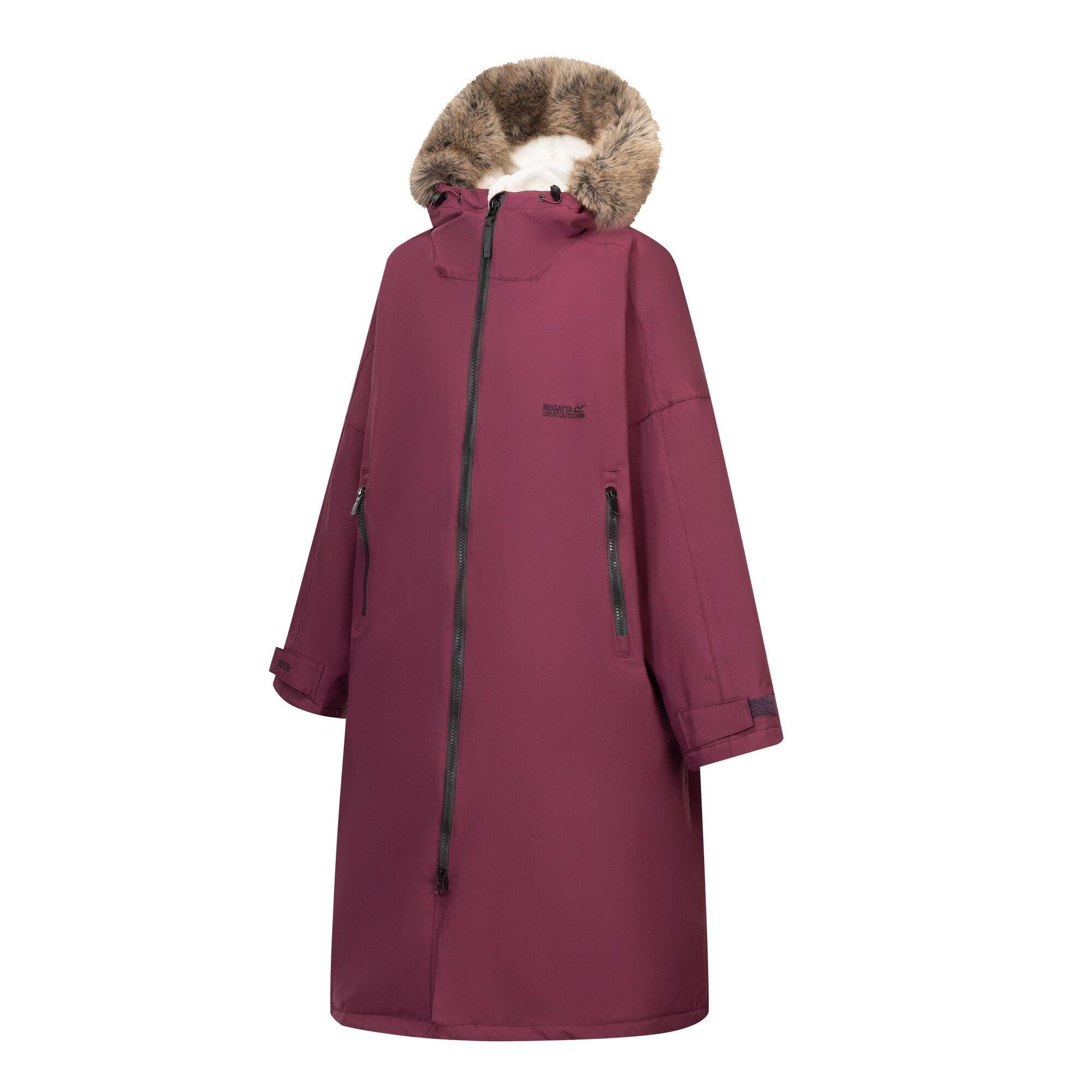 Fig - Regatta - Adult Waterproof Changing Robe Pro - 11