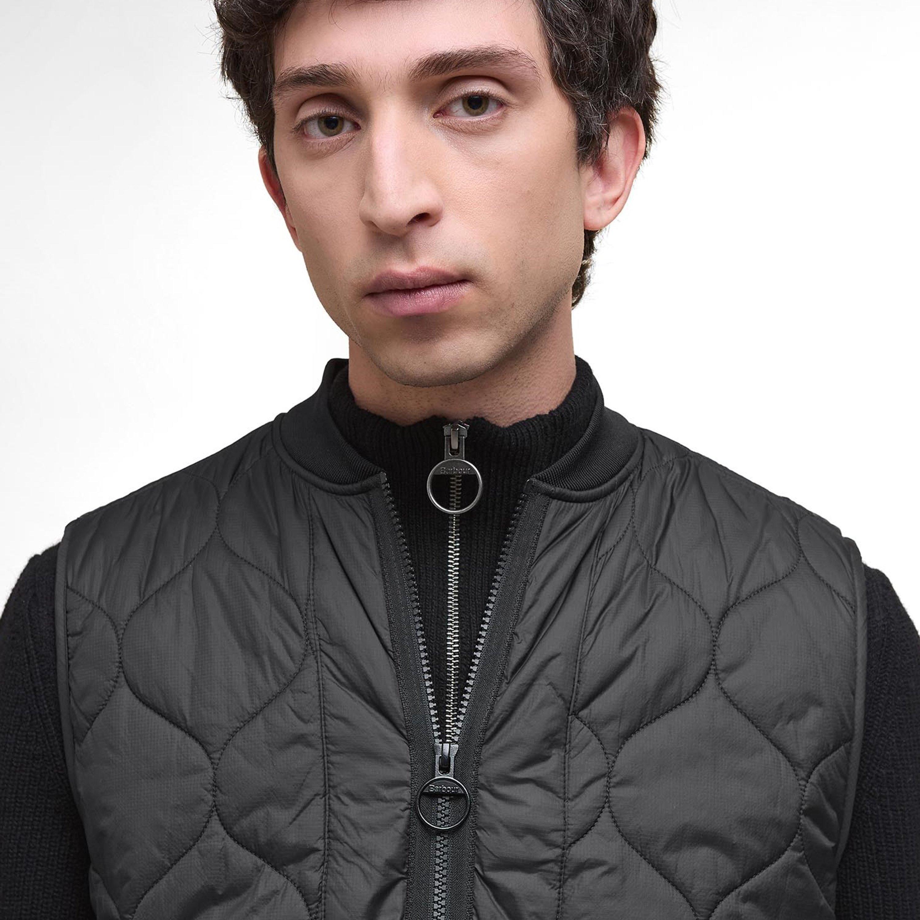 Black BK12 - Barbour - Men's Re-Engineered Utility Liddesdale Quilted Full Zip Sleeveless Gilet - 3